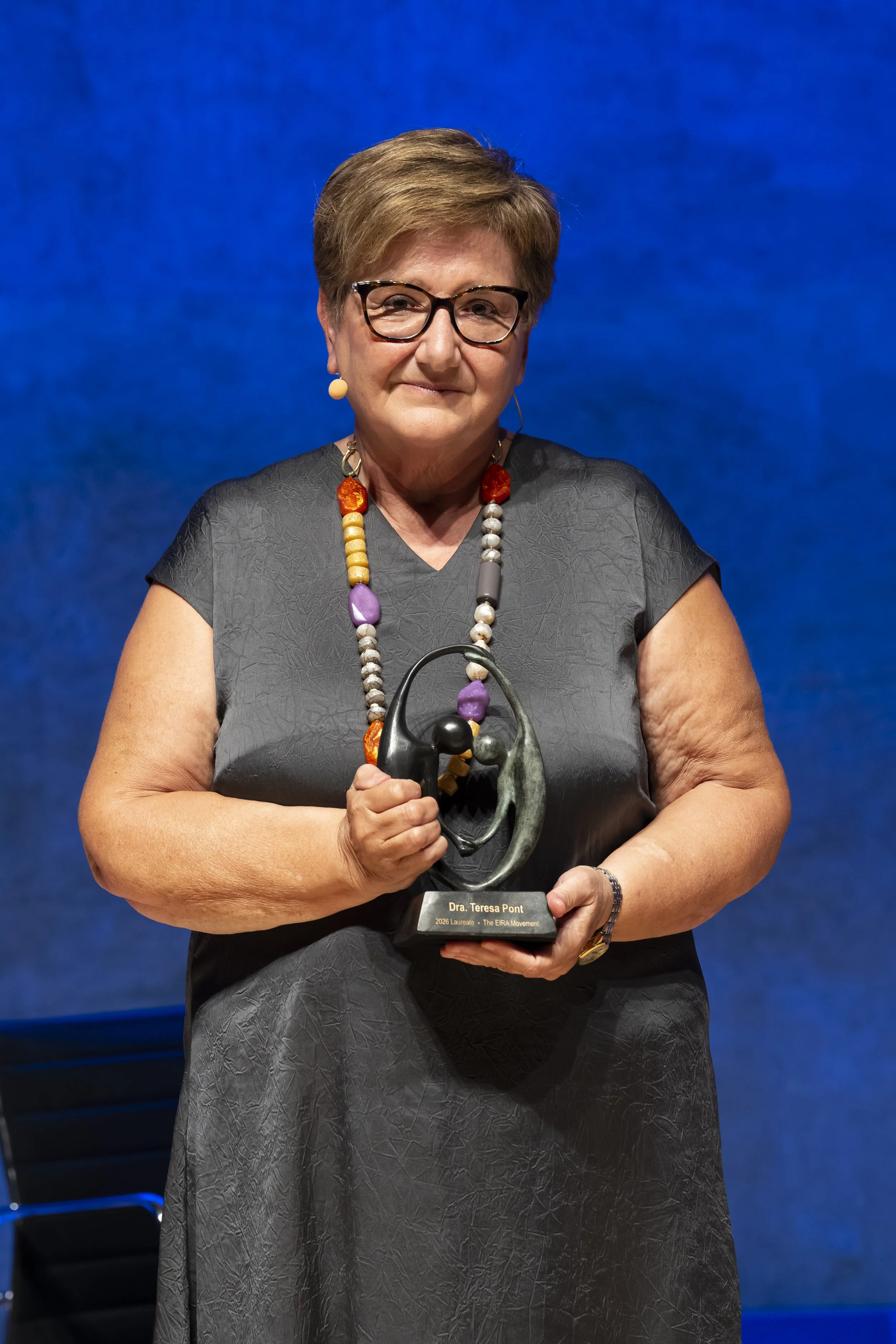 Dr. Teresa Pont in Conversation, photograph 168