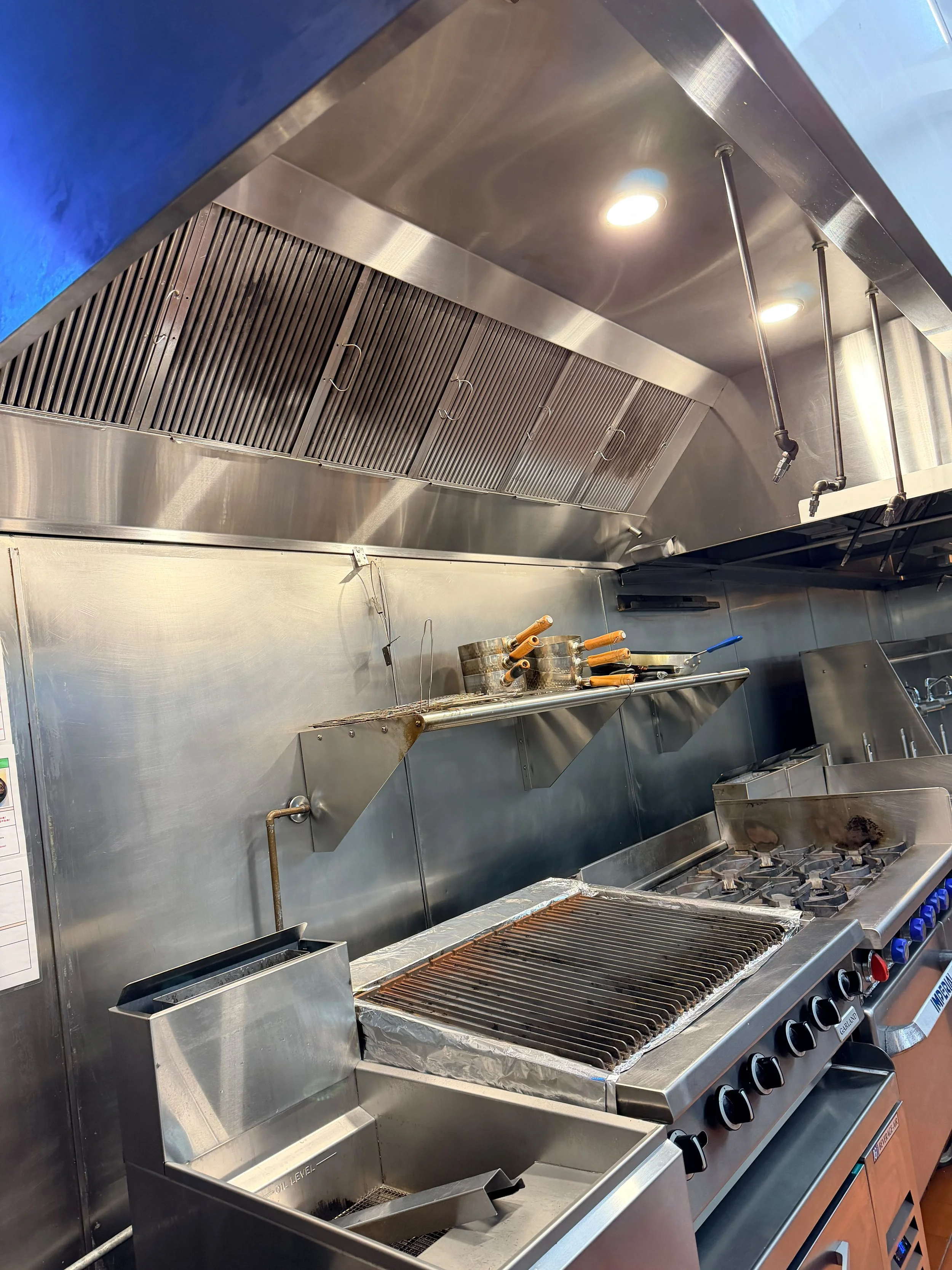 Food truck hood cleaning