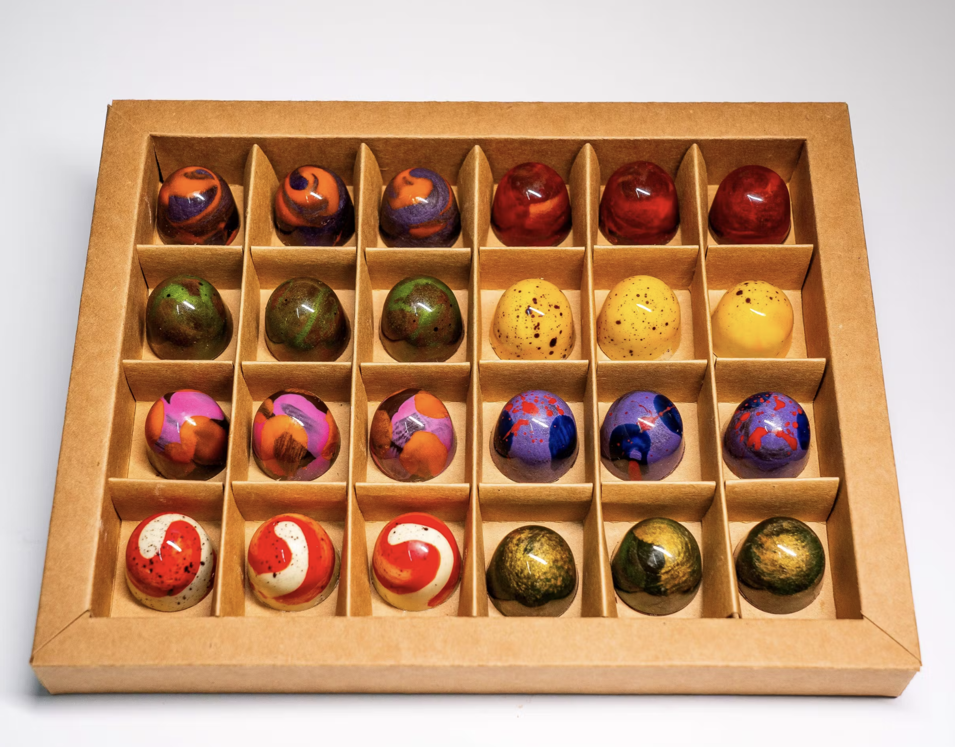 24 Onzas artisan chocolate assortment