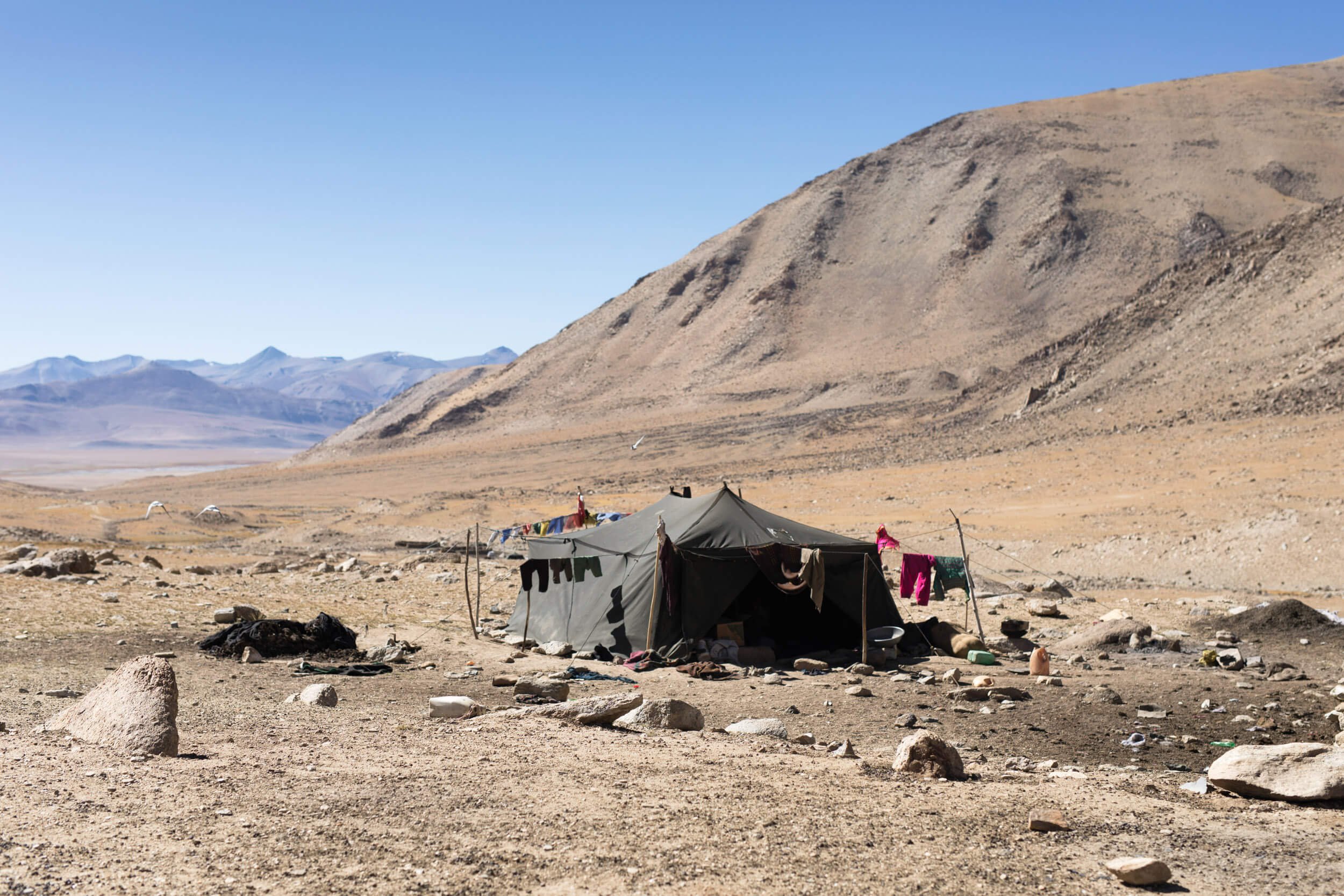 A Chang-pa encampment scattered across the plateau
