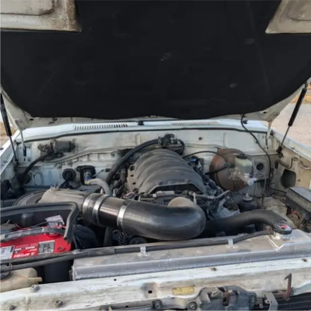 LT 6.2 V8 swapped into the FJ80 engine bay