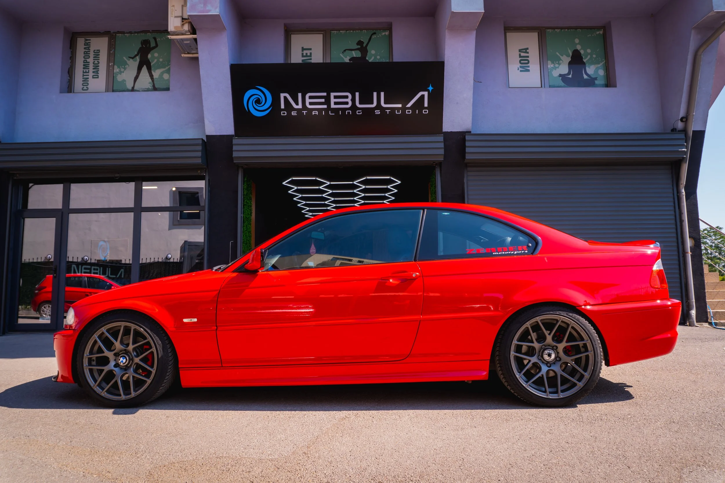Страничен профил на BMW E46 след детайлинг