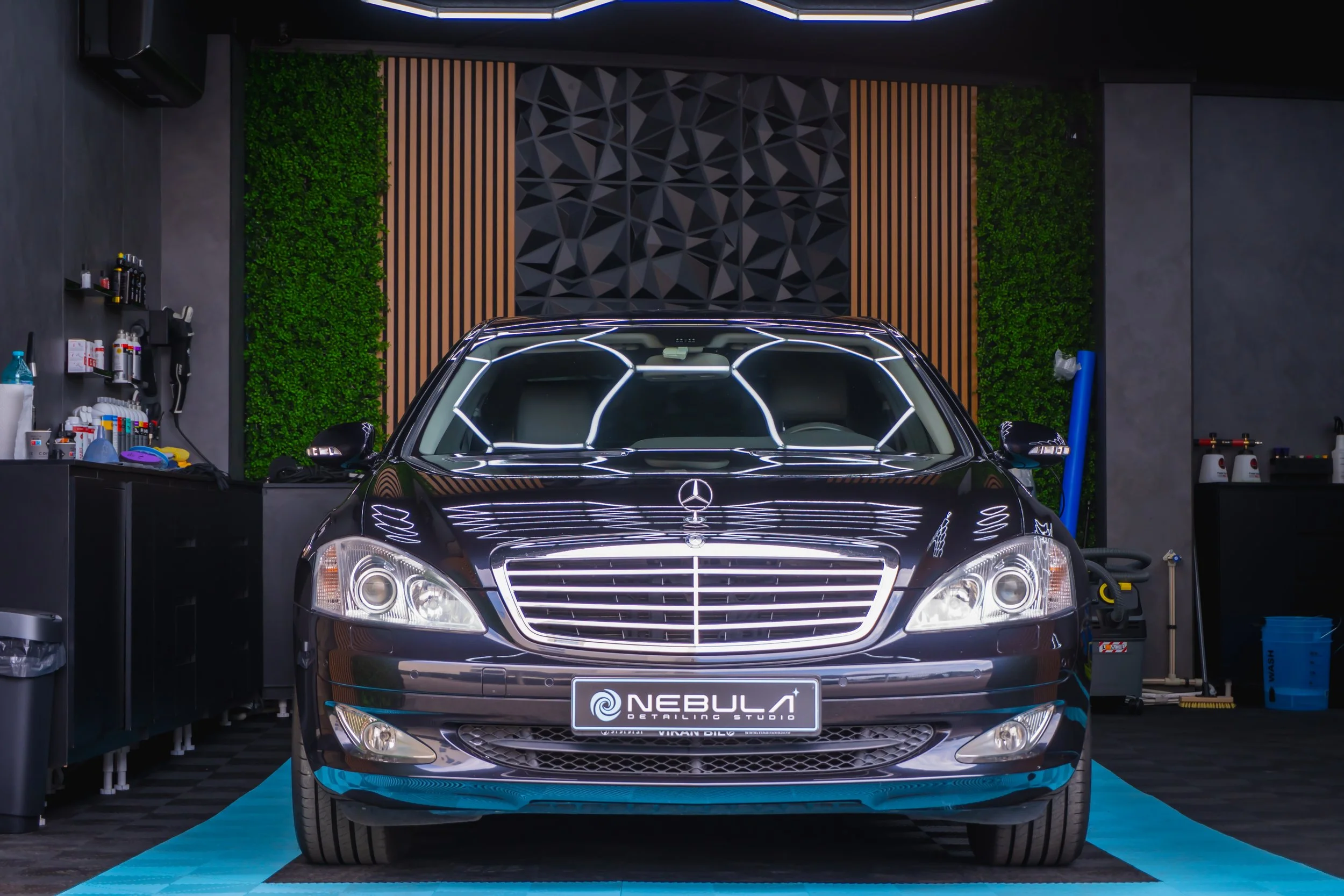 Mercedes-Benz S 350 след полиране, sealant, реставрация на фарове и PPF защита