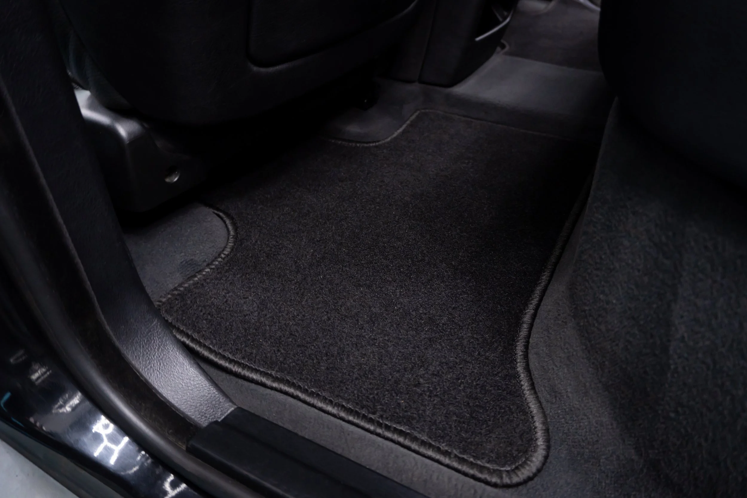 Мокет на BMW X5 след почистване