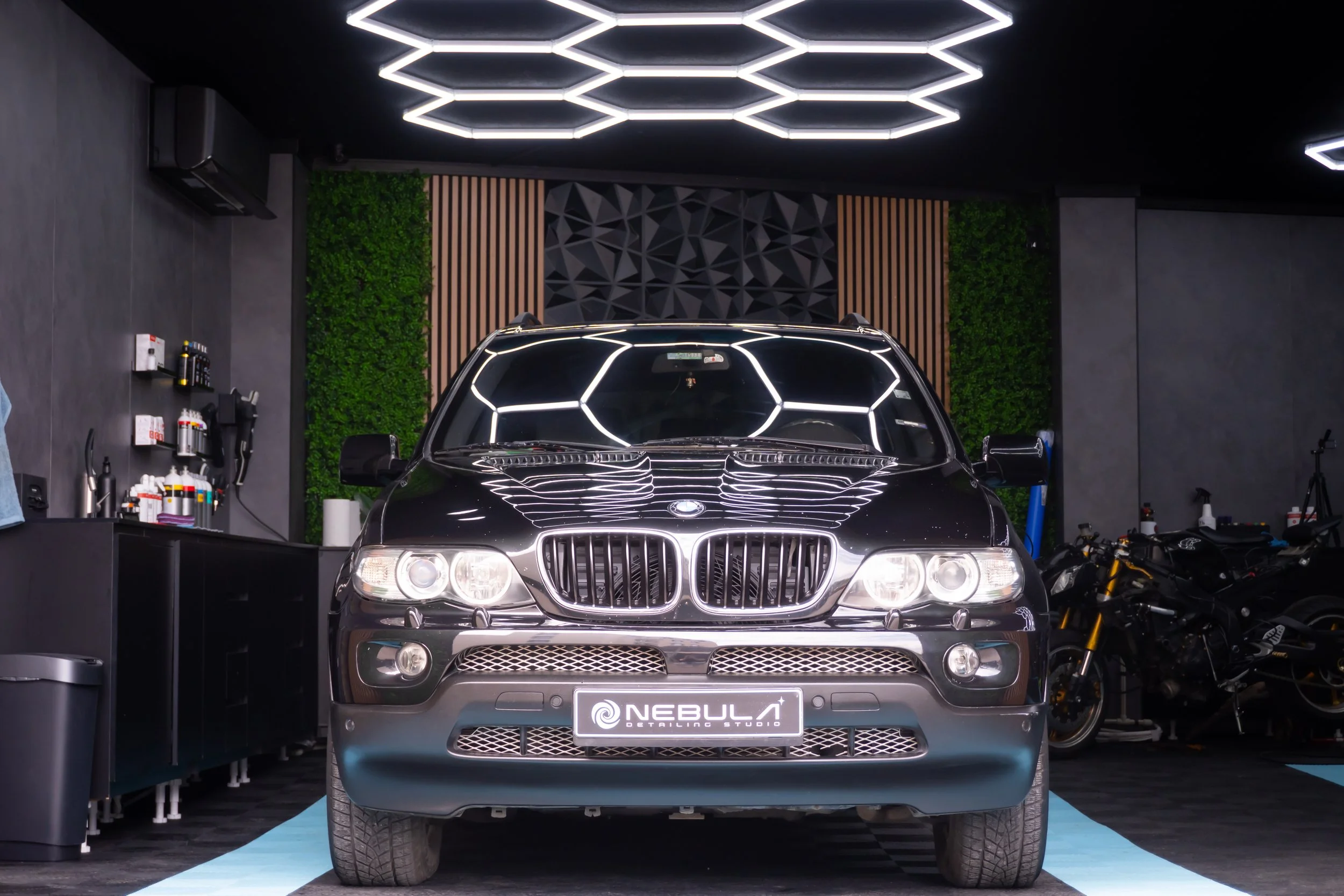 BMW X5 в Nebula Detailing Studio след обработката