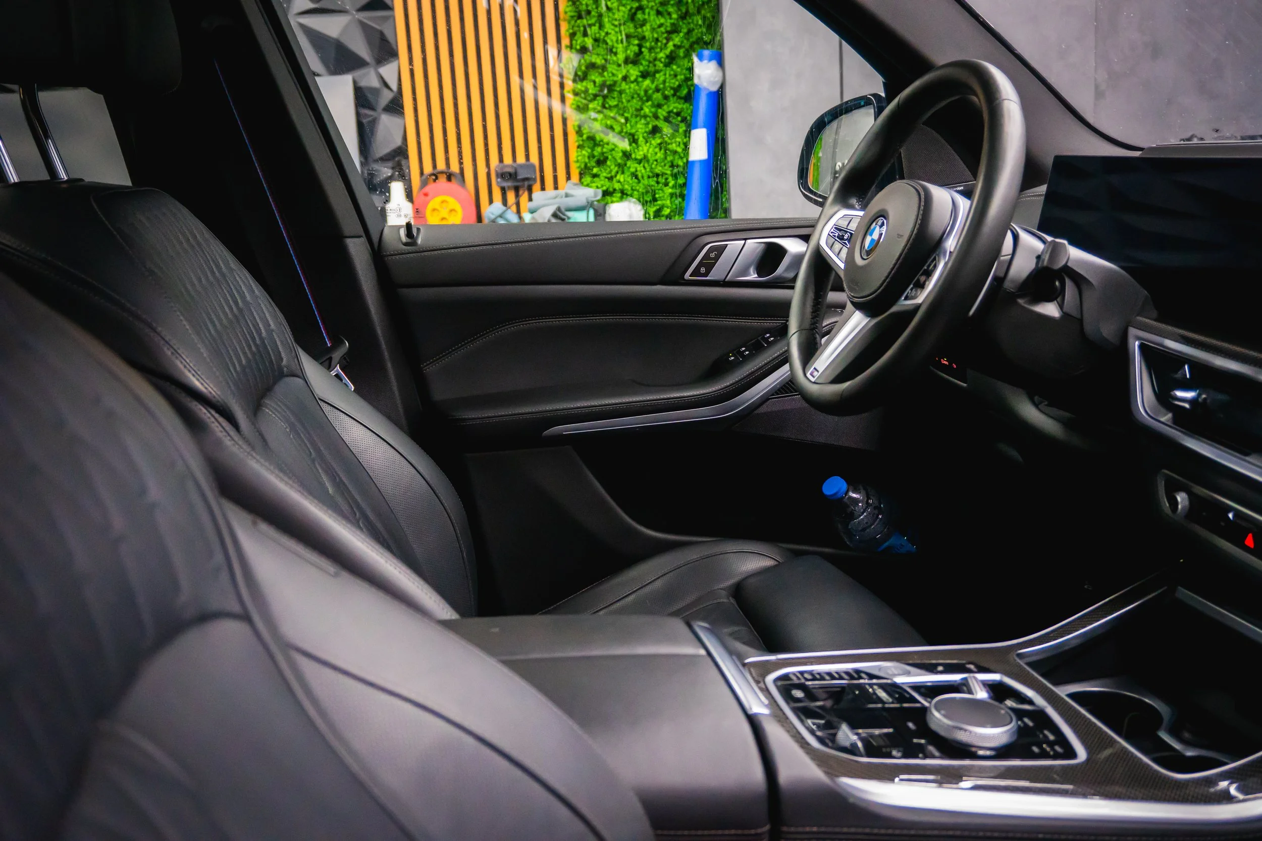 Предна седалка на BMW X5 след защита