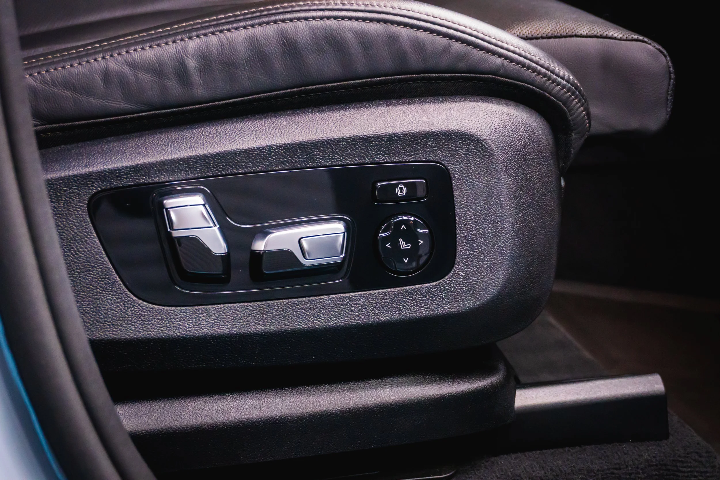 Контрол на седалка в BMW X5