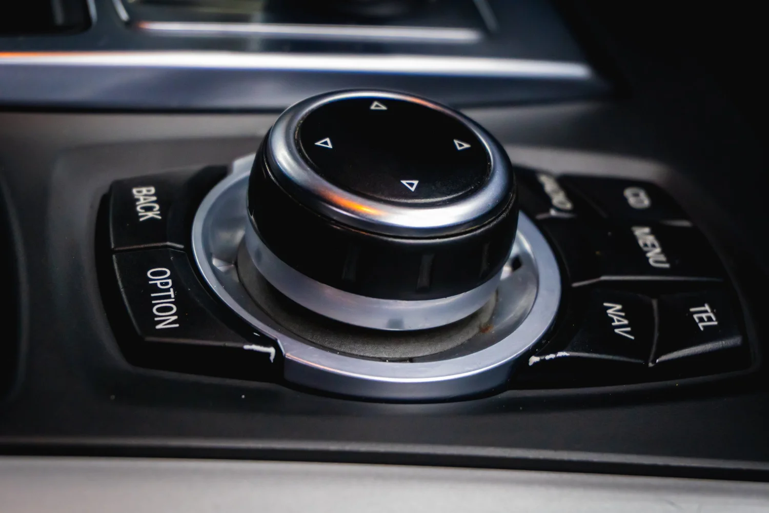 iDrive контролер на BMW X5 след детайлинг