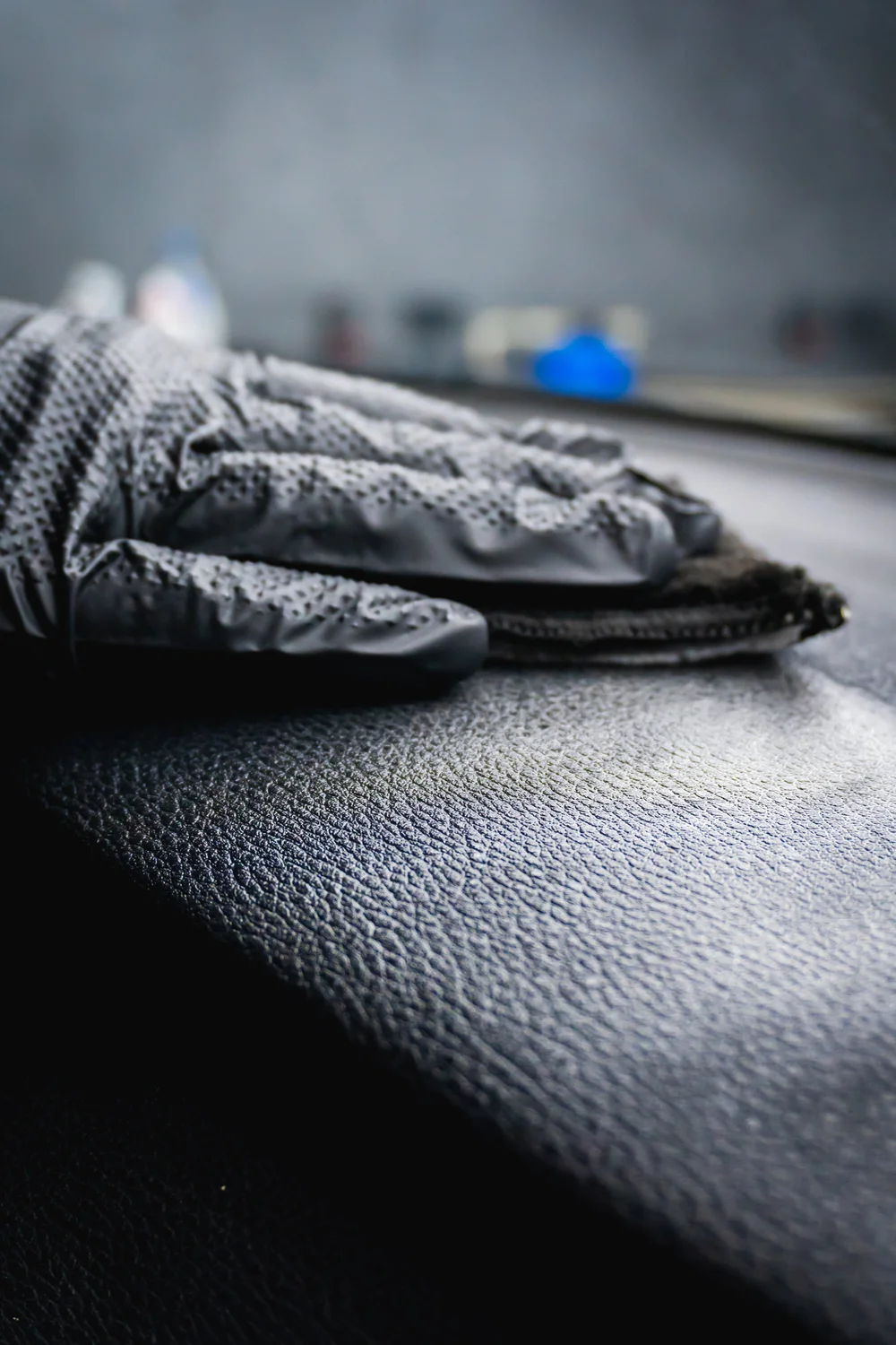 Детайлно почистване на кожа в BMW X5
