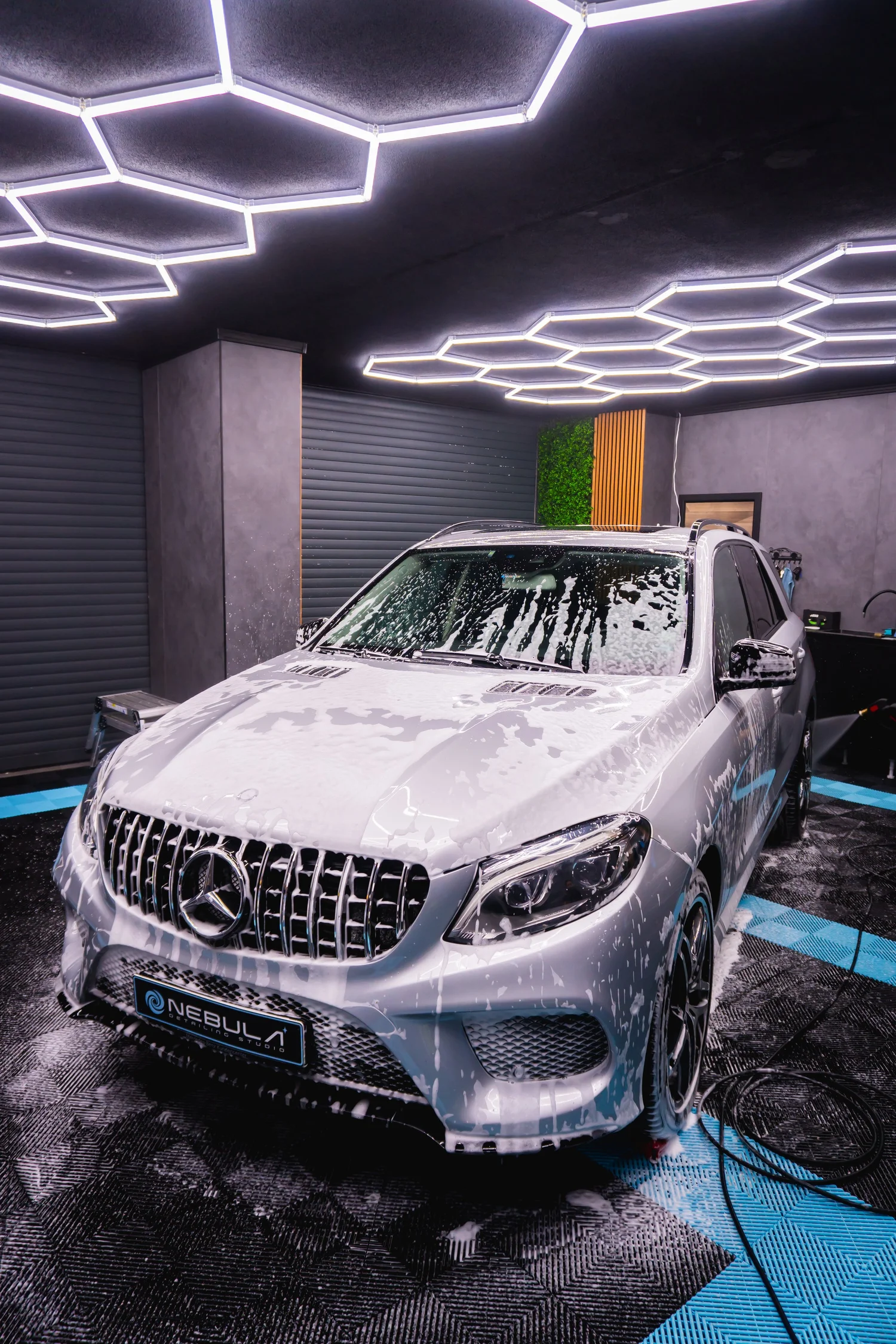 Mercedes-Benz GLE по време на подготовката