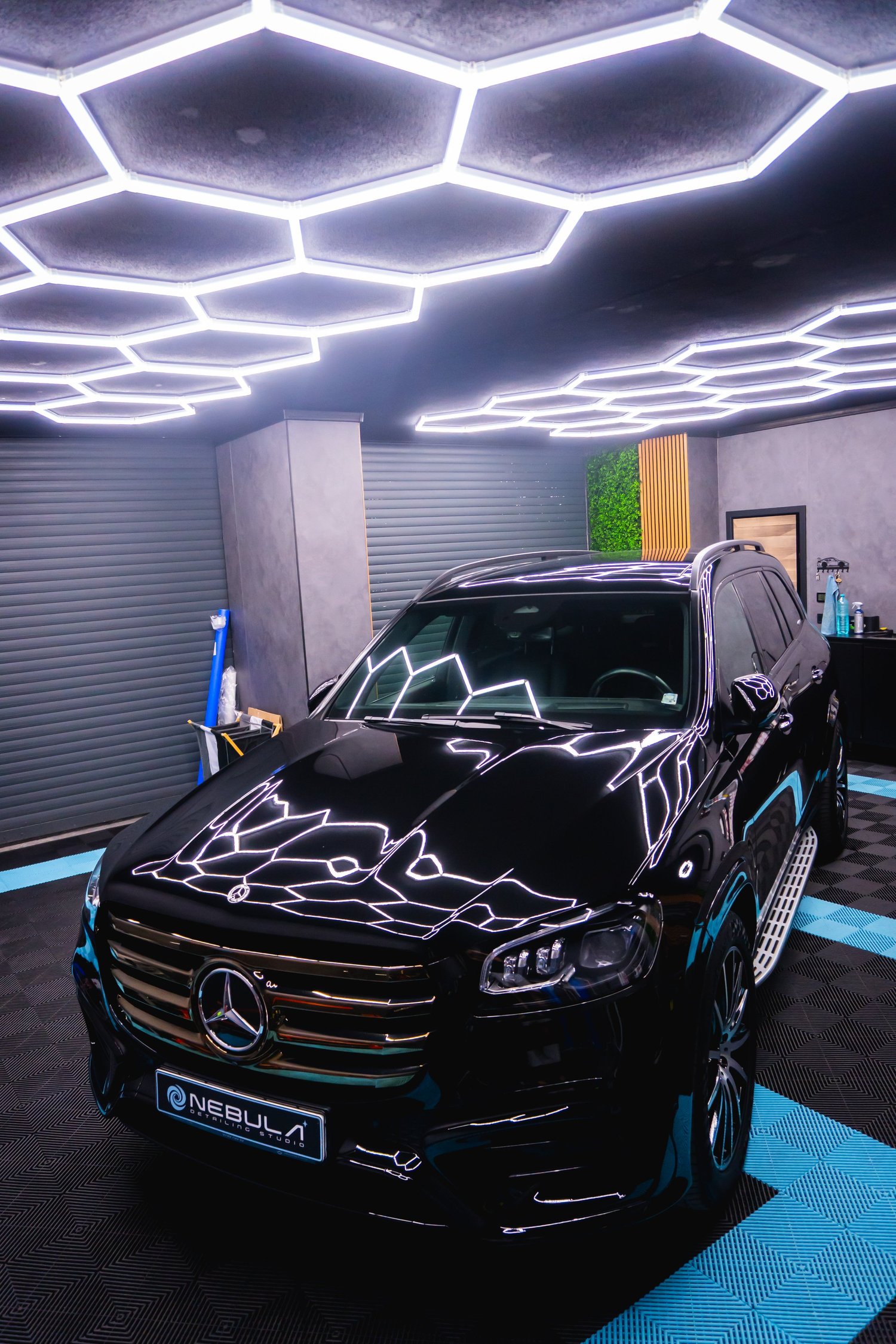 Mercedes-Benz GLS в Nebula Detailing