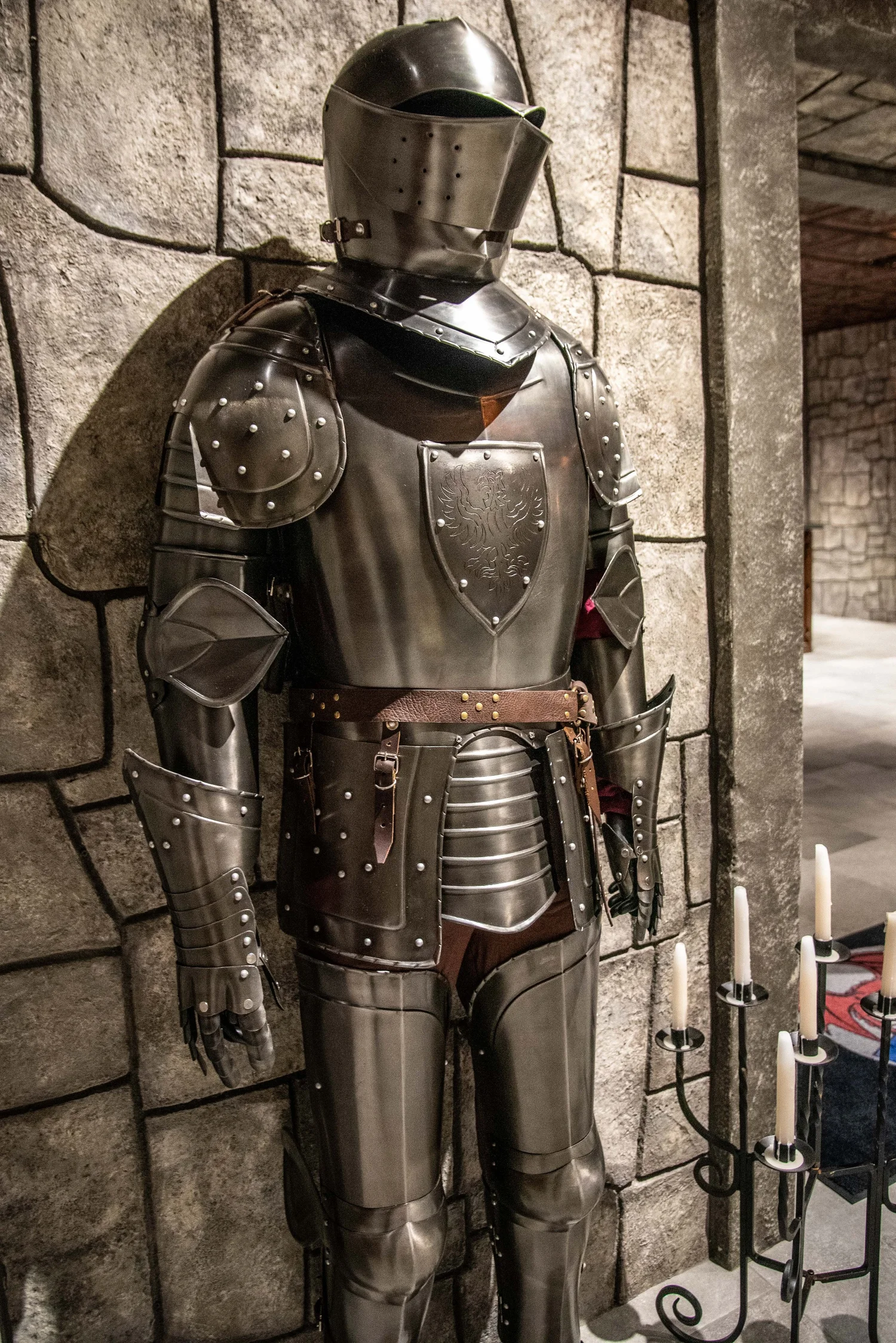 Armor in the hall