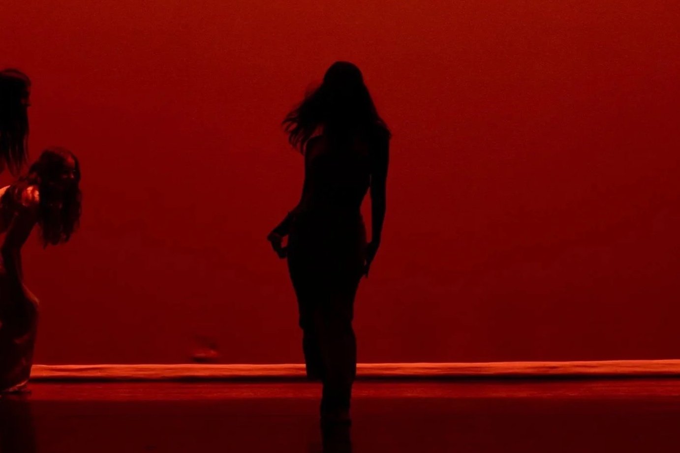 Femme headerbeeld