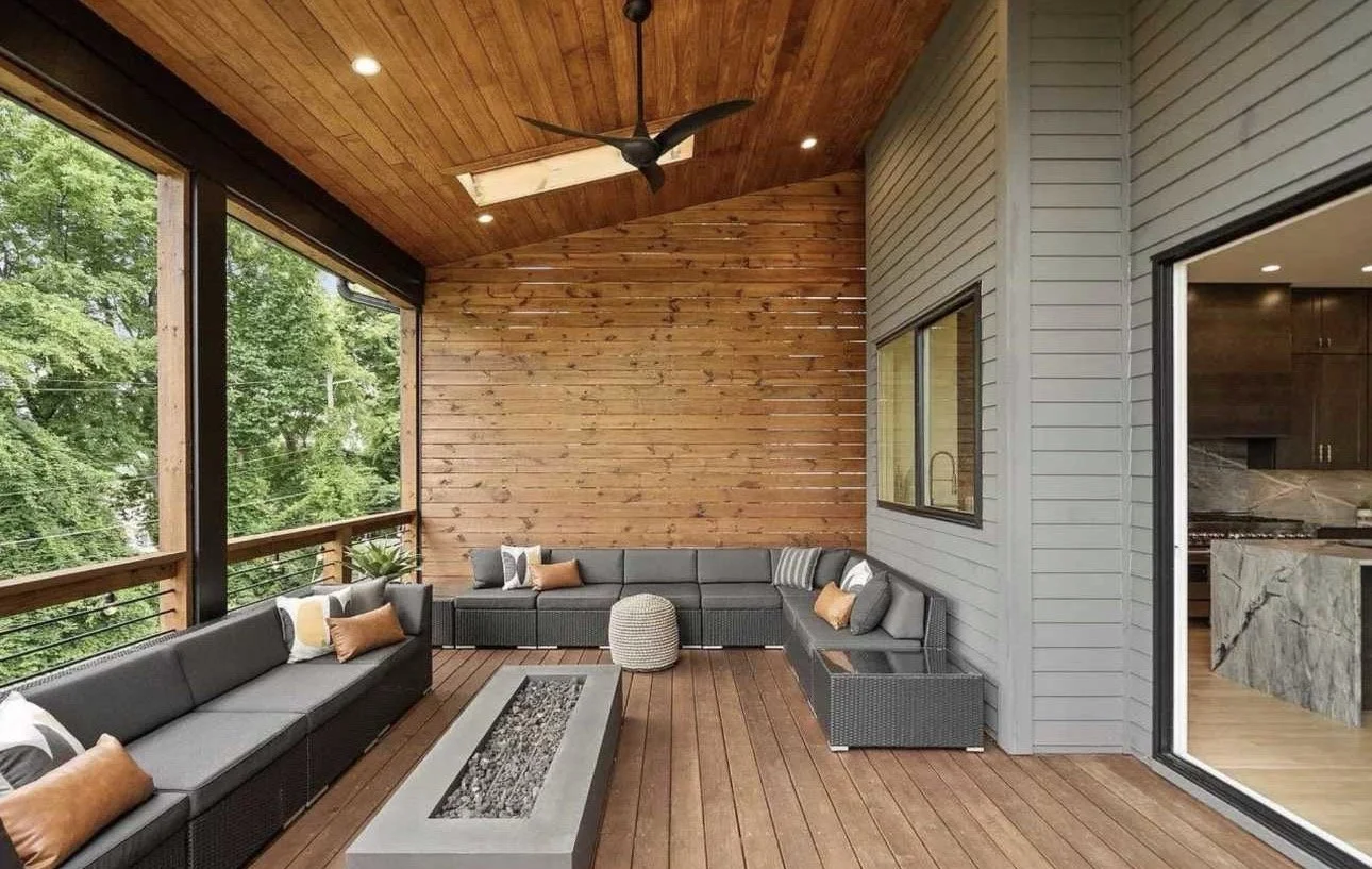 Outdoor Deck
