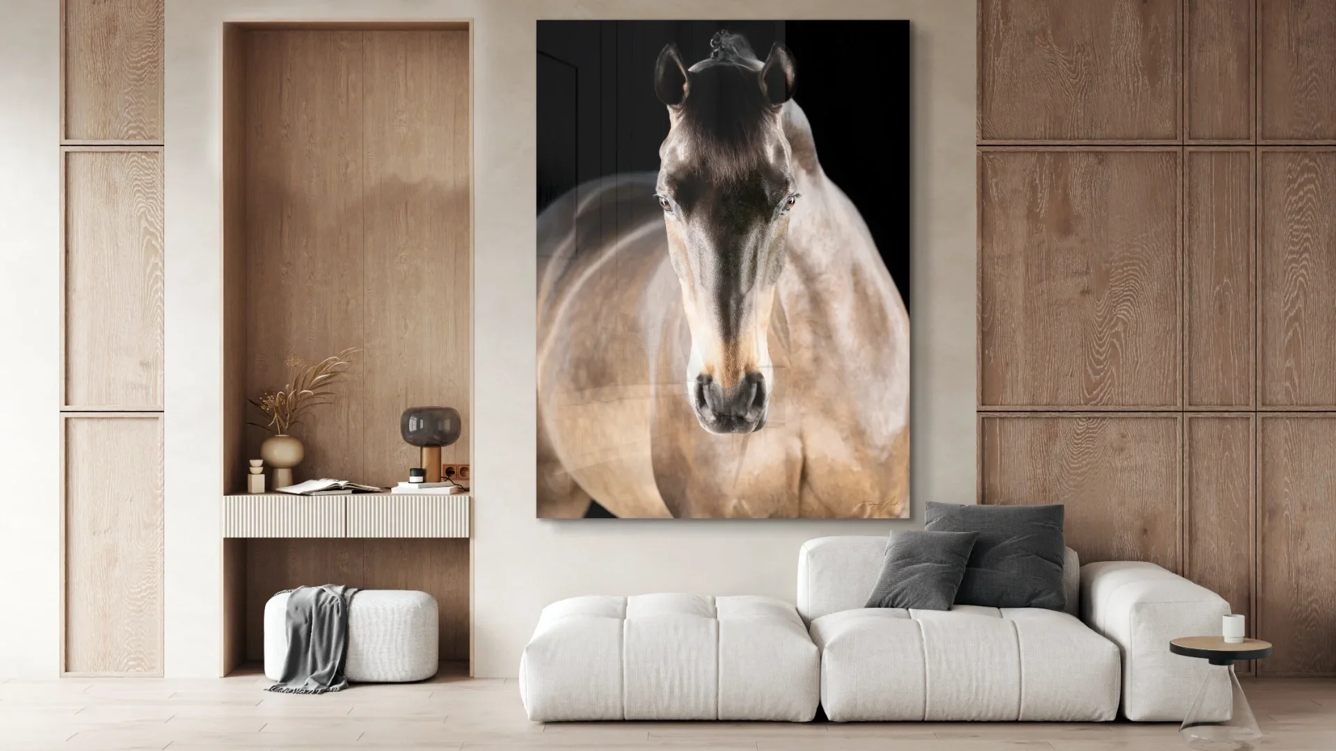 Incredible — Detail View