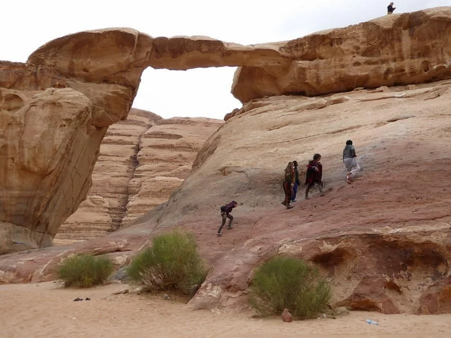 Full Day Wadi Rum Jeep Tour