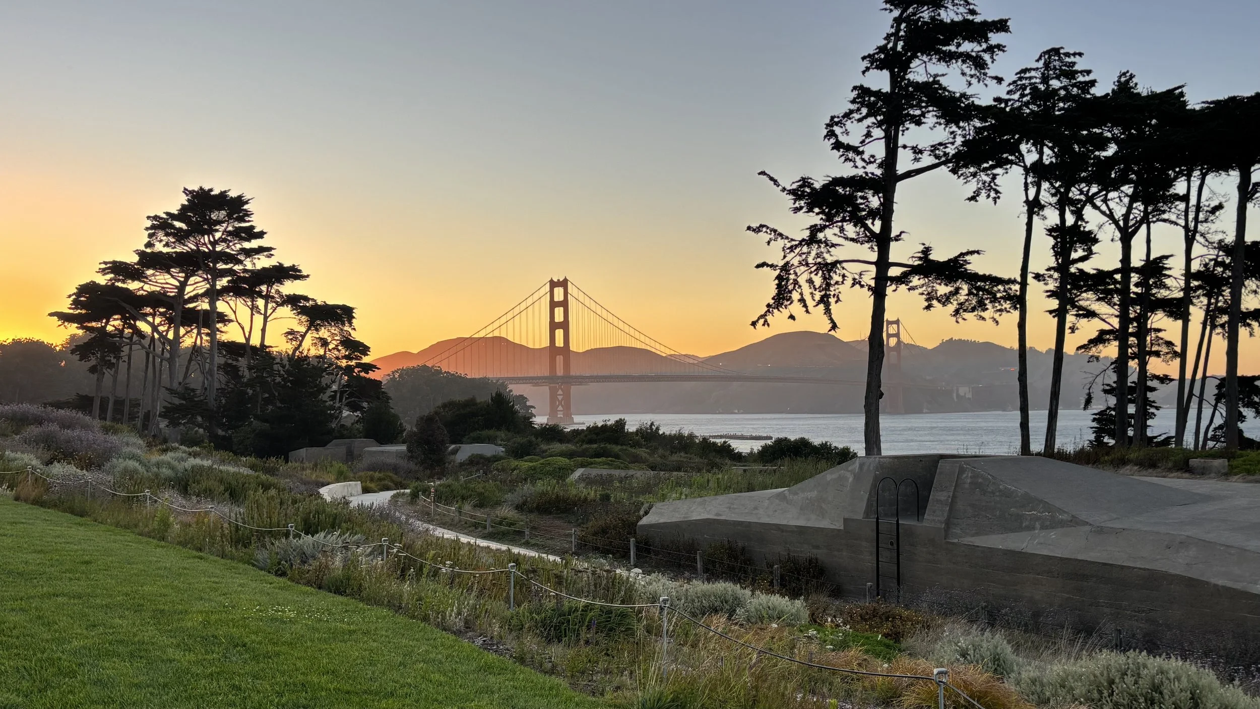 Golden Gate Bridge, sunset