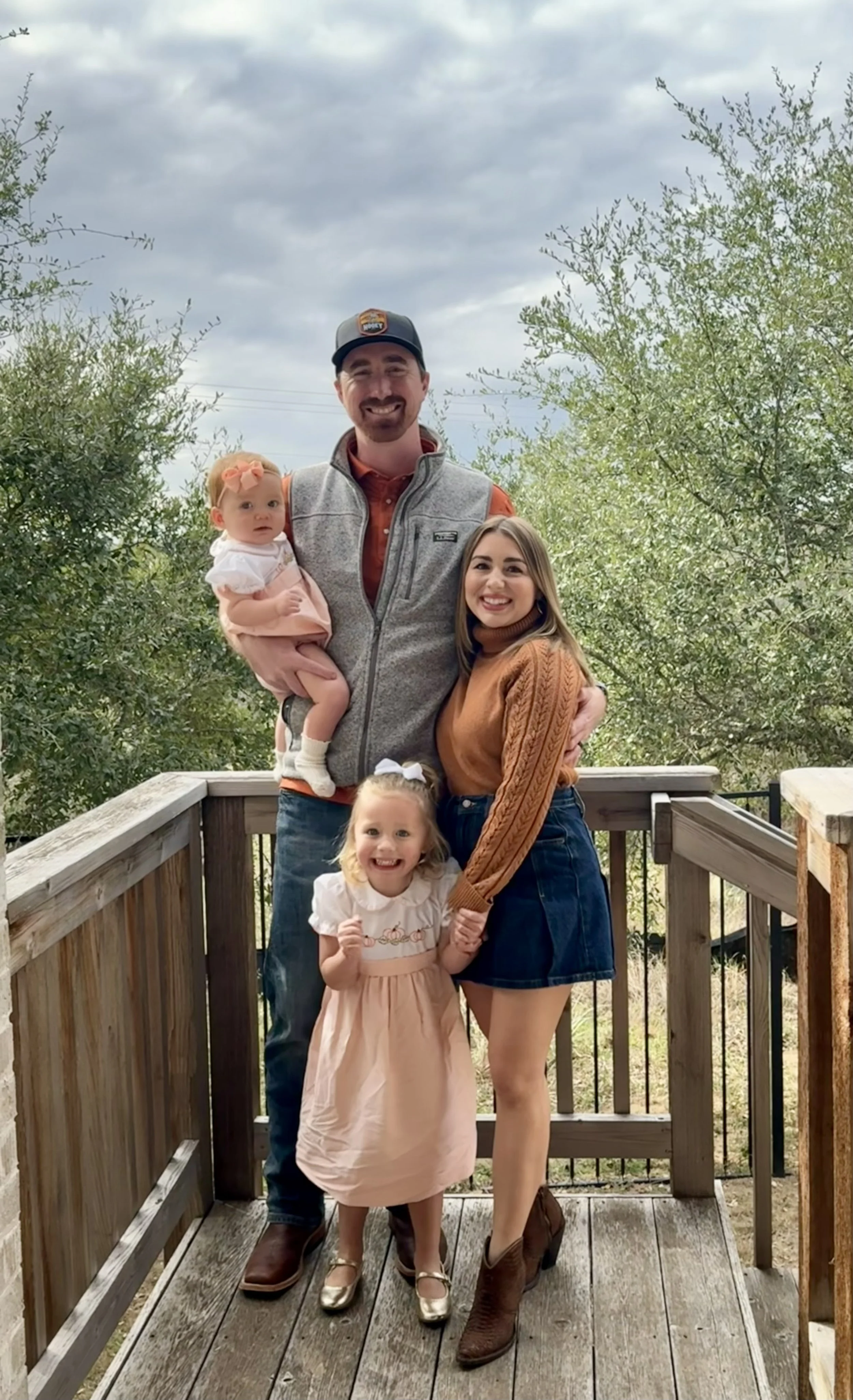 Nick Bownds with his wife and two daughters