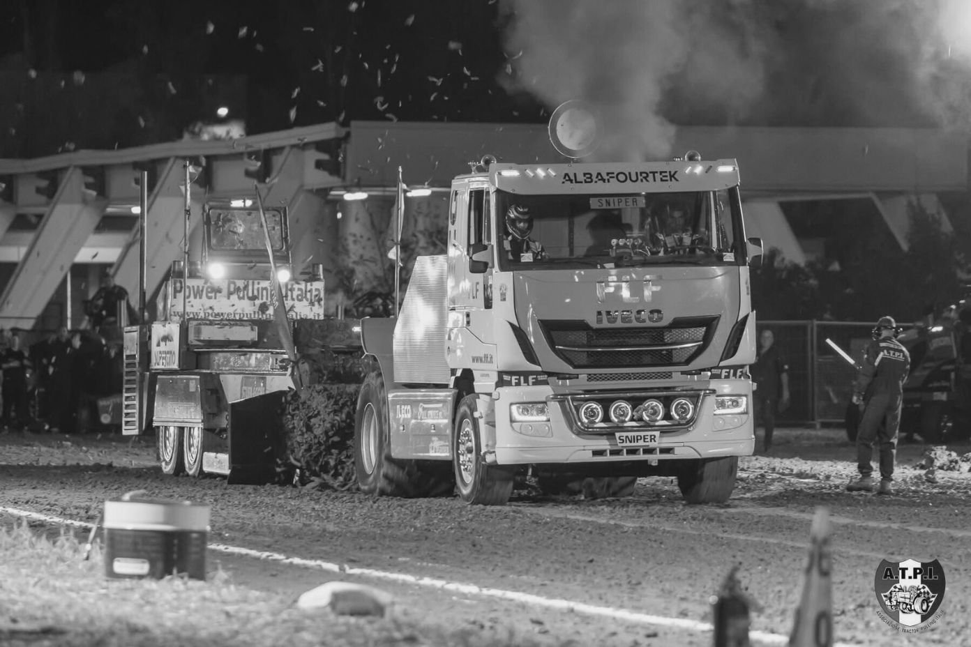 Tractor Pulling 1