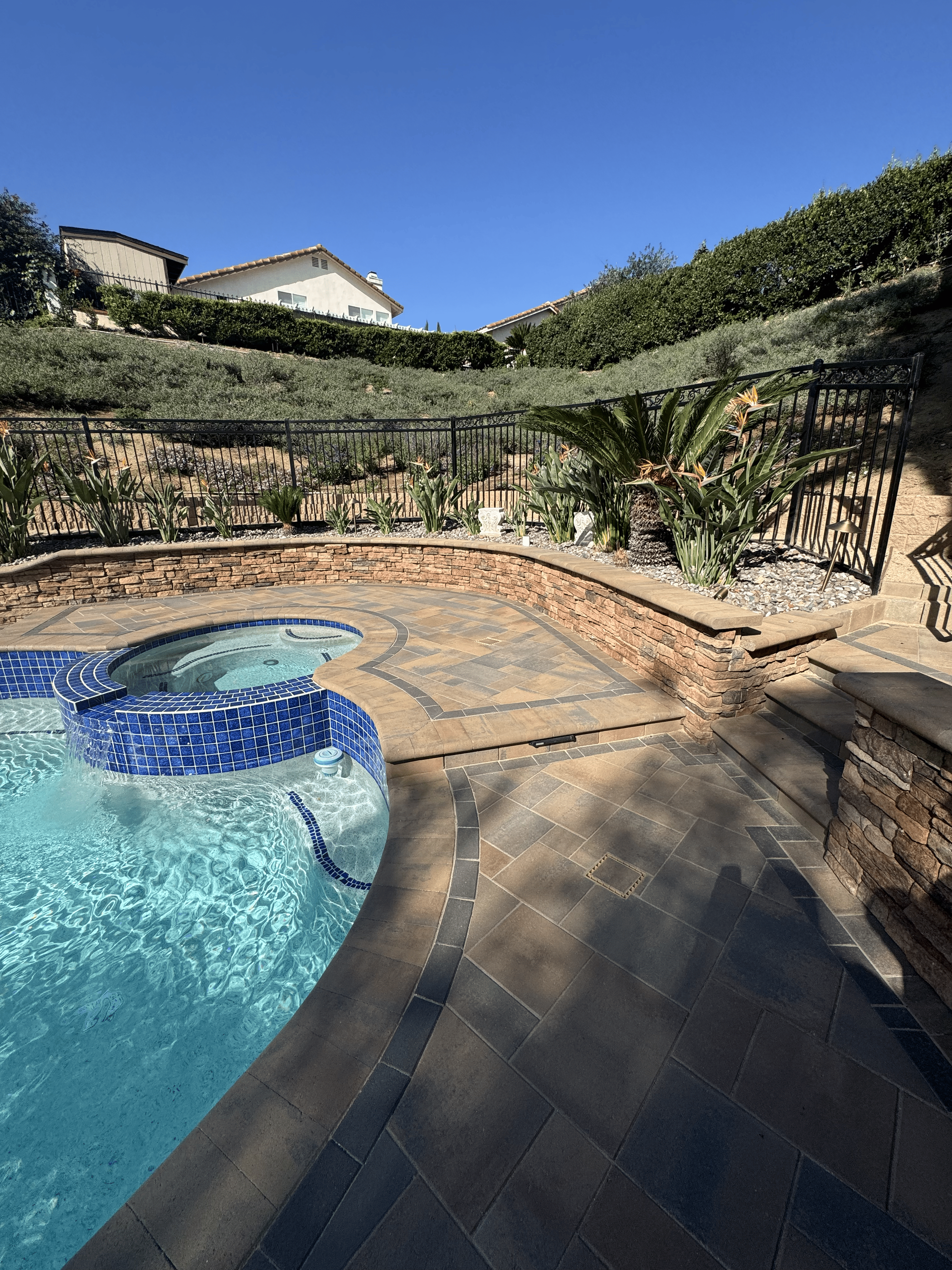 Elegant Walkway Design