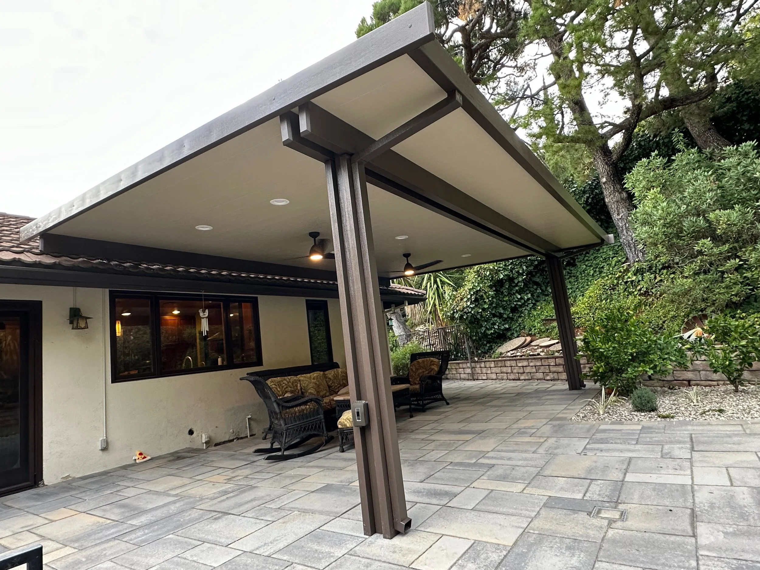 Modern Deck Hardscape