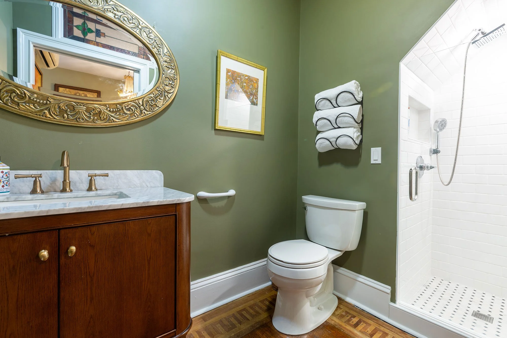 Suite image 6