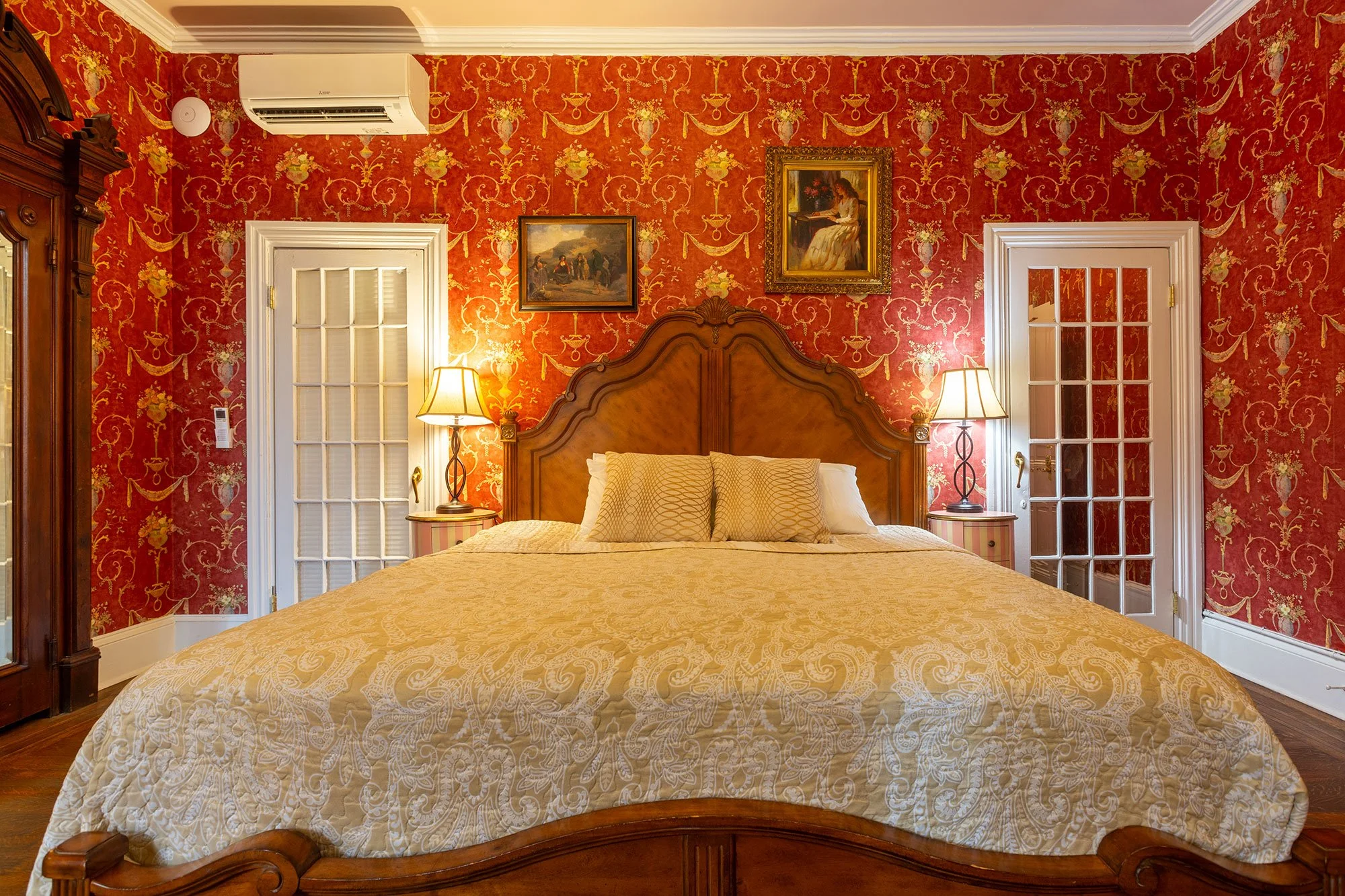 Suite image 2