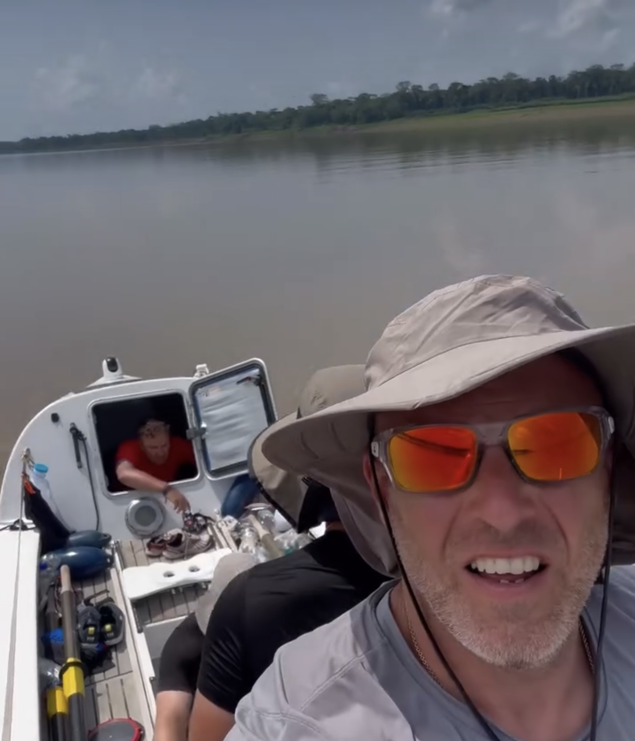 Endurance Limits Amazon Row team member wearing a sun hat on the Amazon River during the expedition.