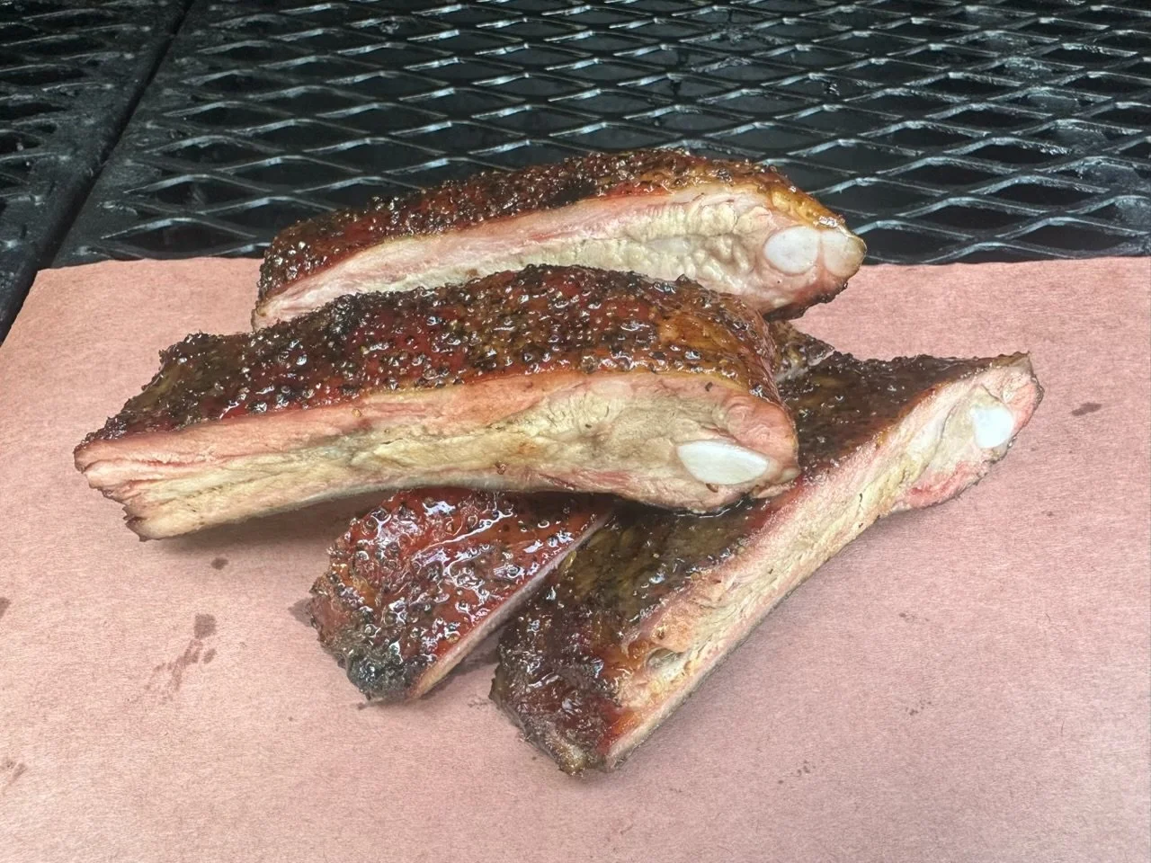 Glazed pork ribs