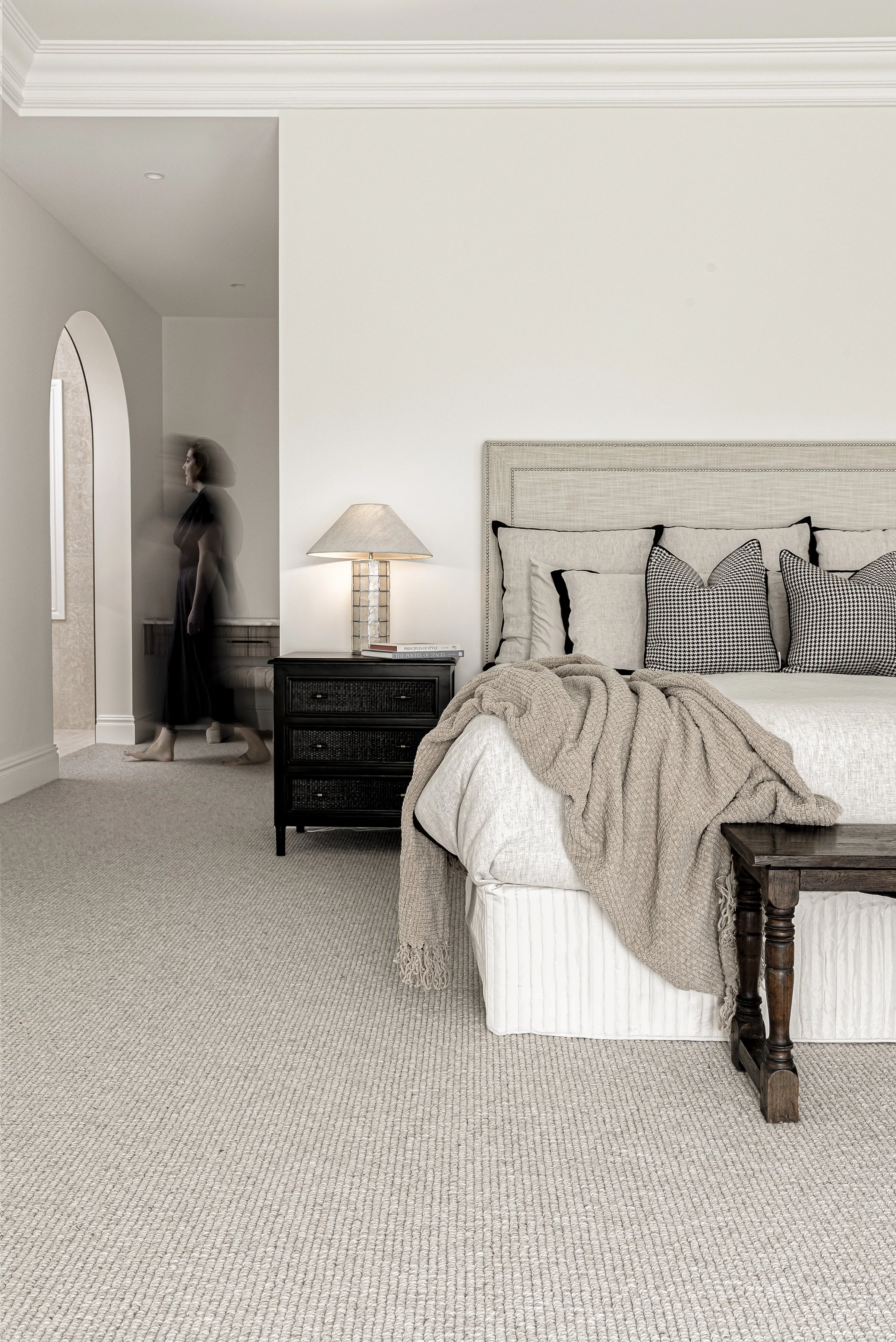Wool carpet in a bedroom