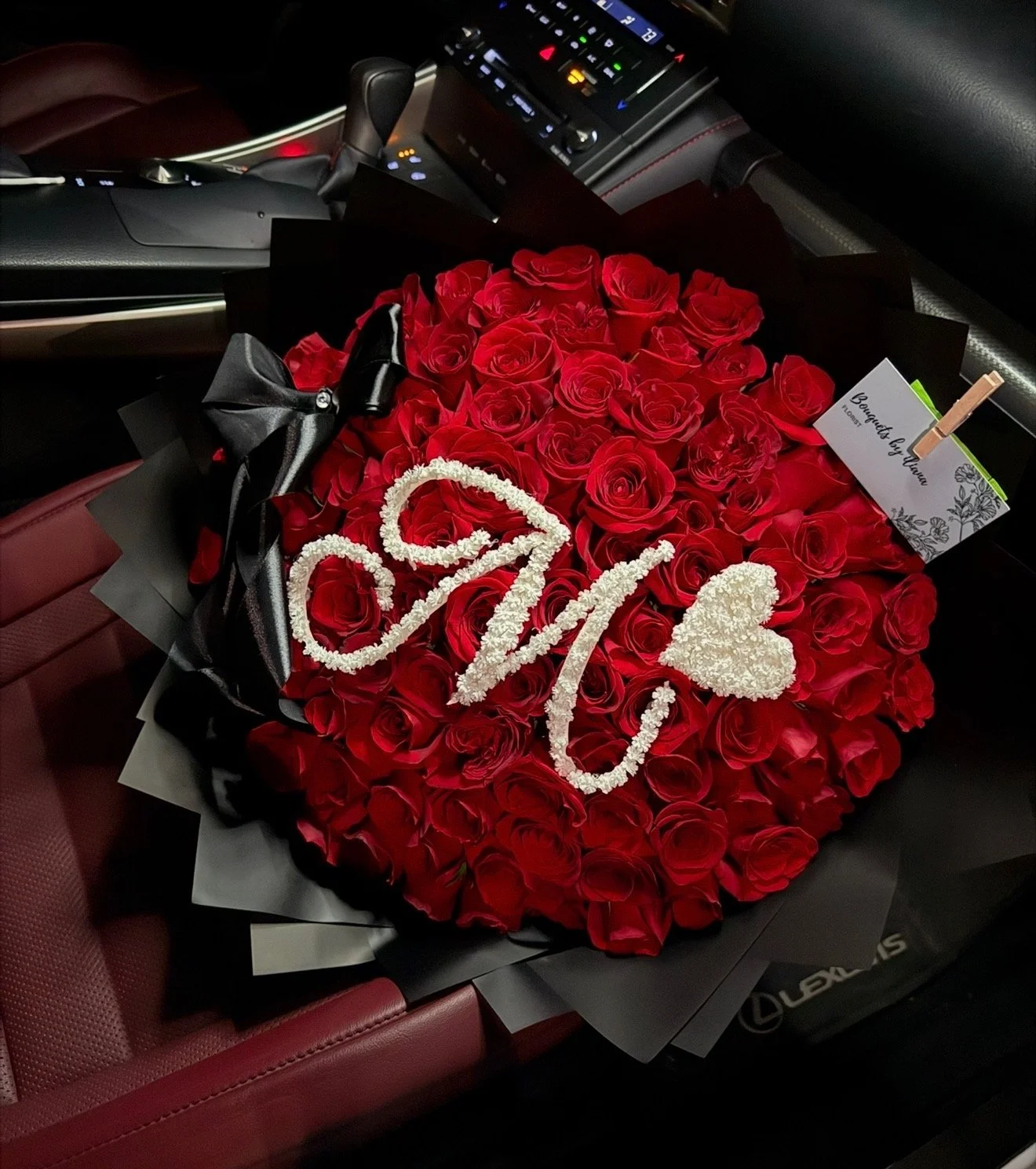 100ct baby’s breath letter or heart arrangement