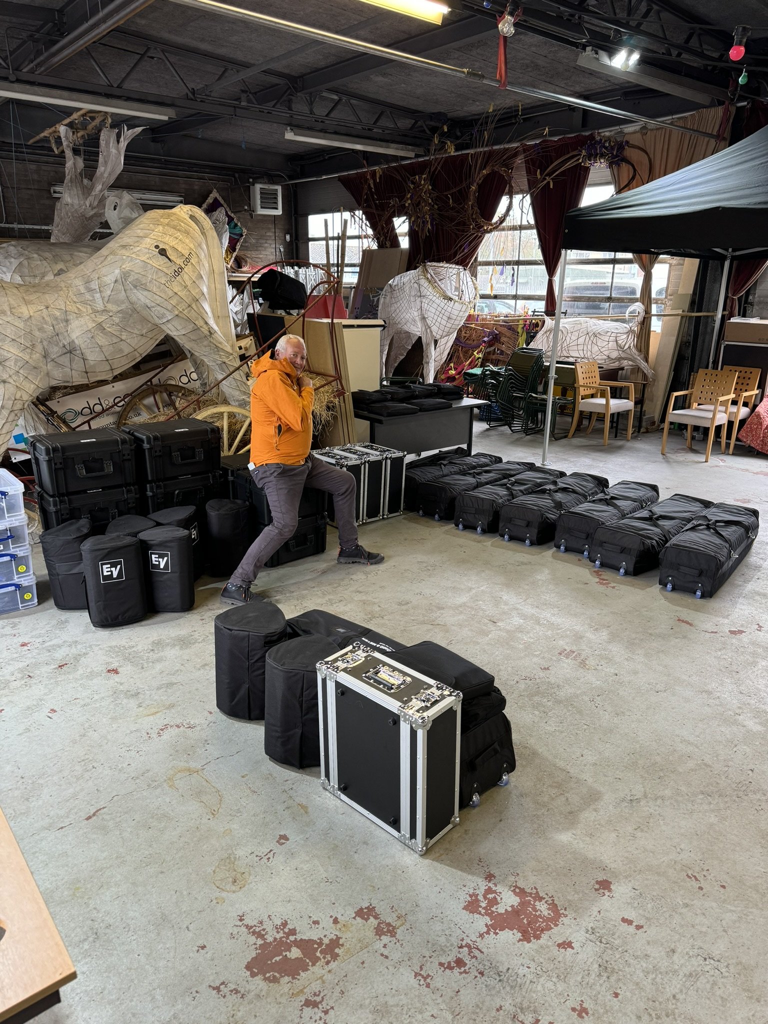 Portable community cinema systems