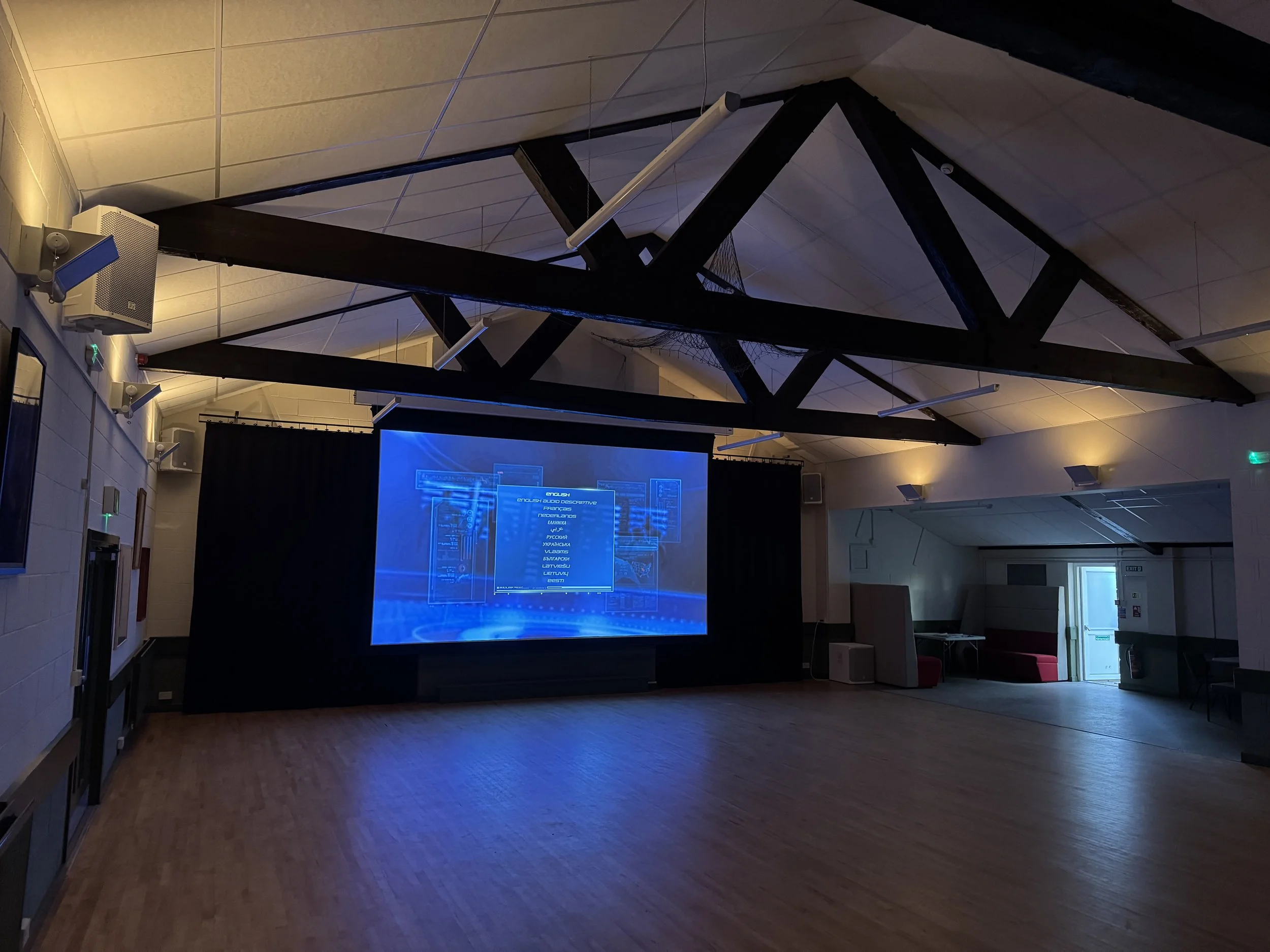Community cinema projection system