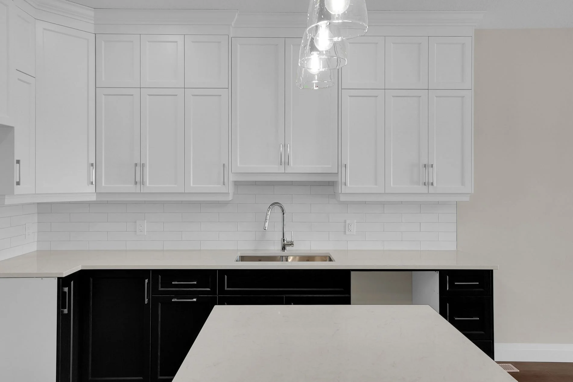 Unit 19 Kitchen cabinetry