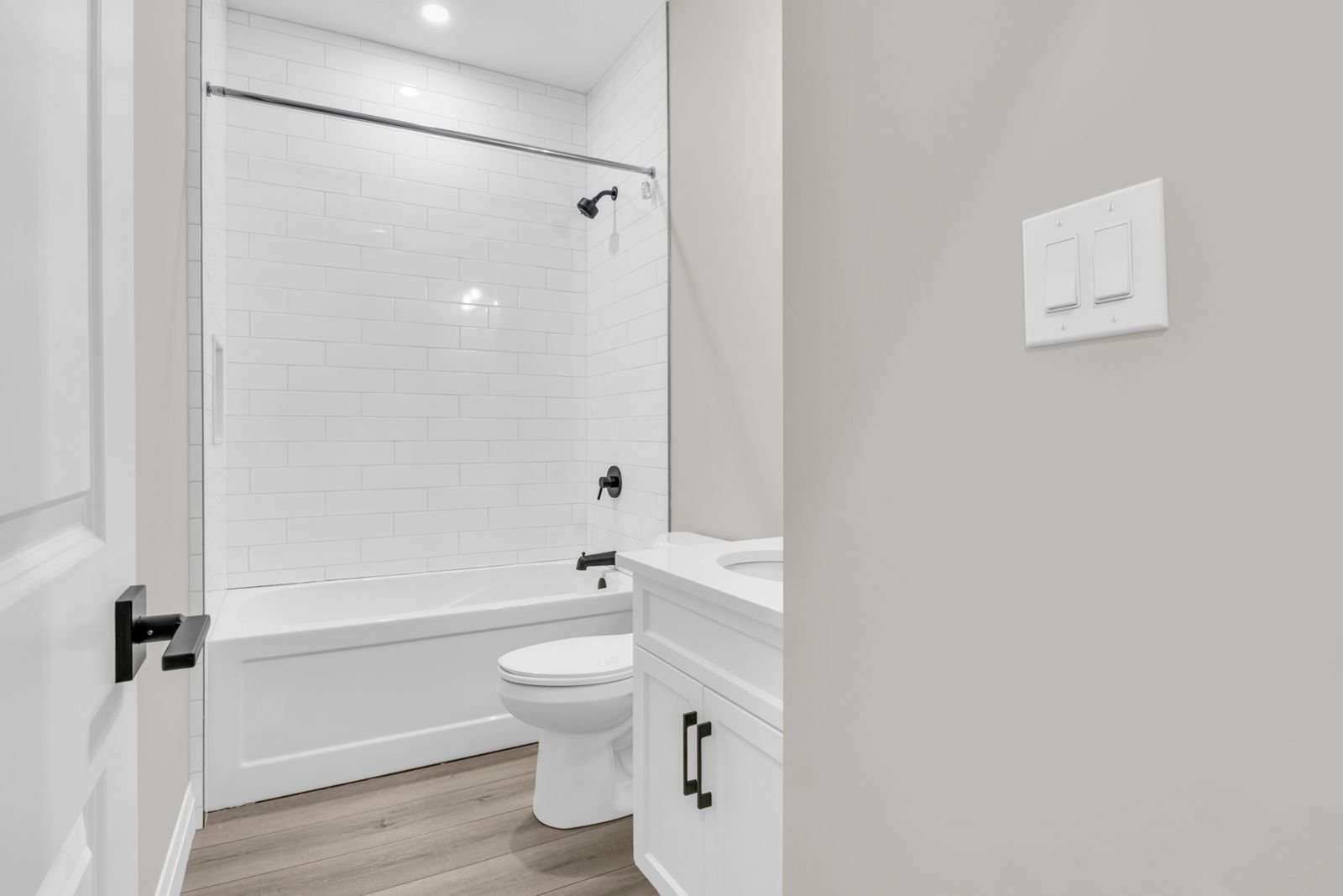 Unit 18 Bathroom