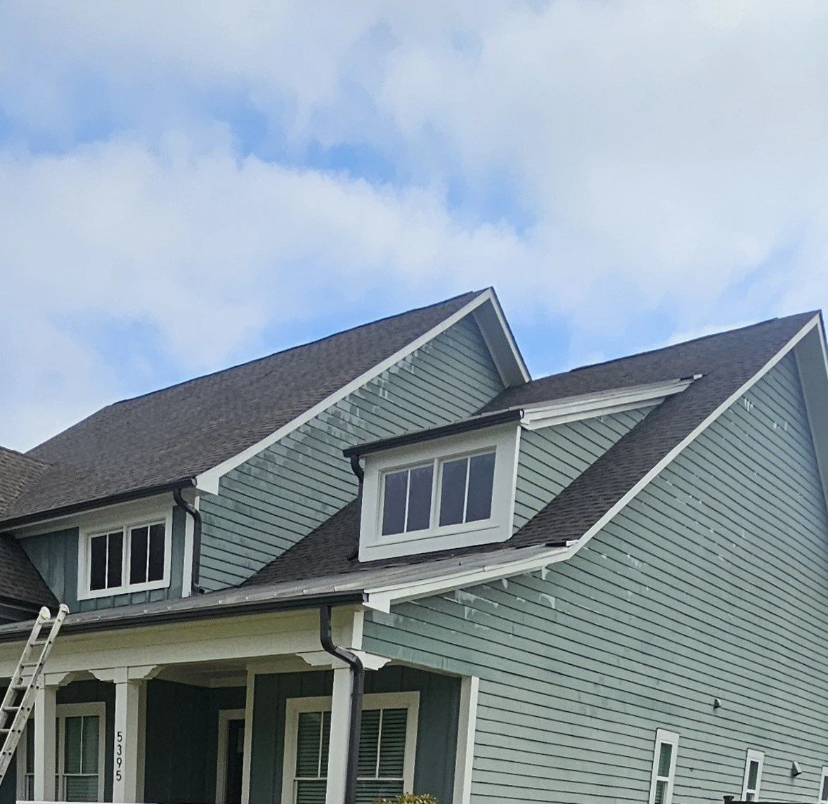 Modern farmhouse before exterior painting