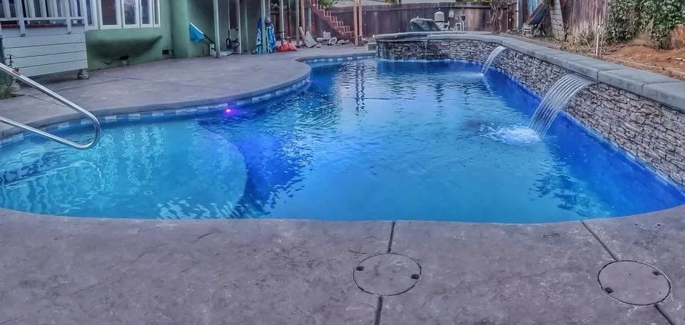 Vinyl pool example 1