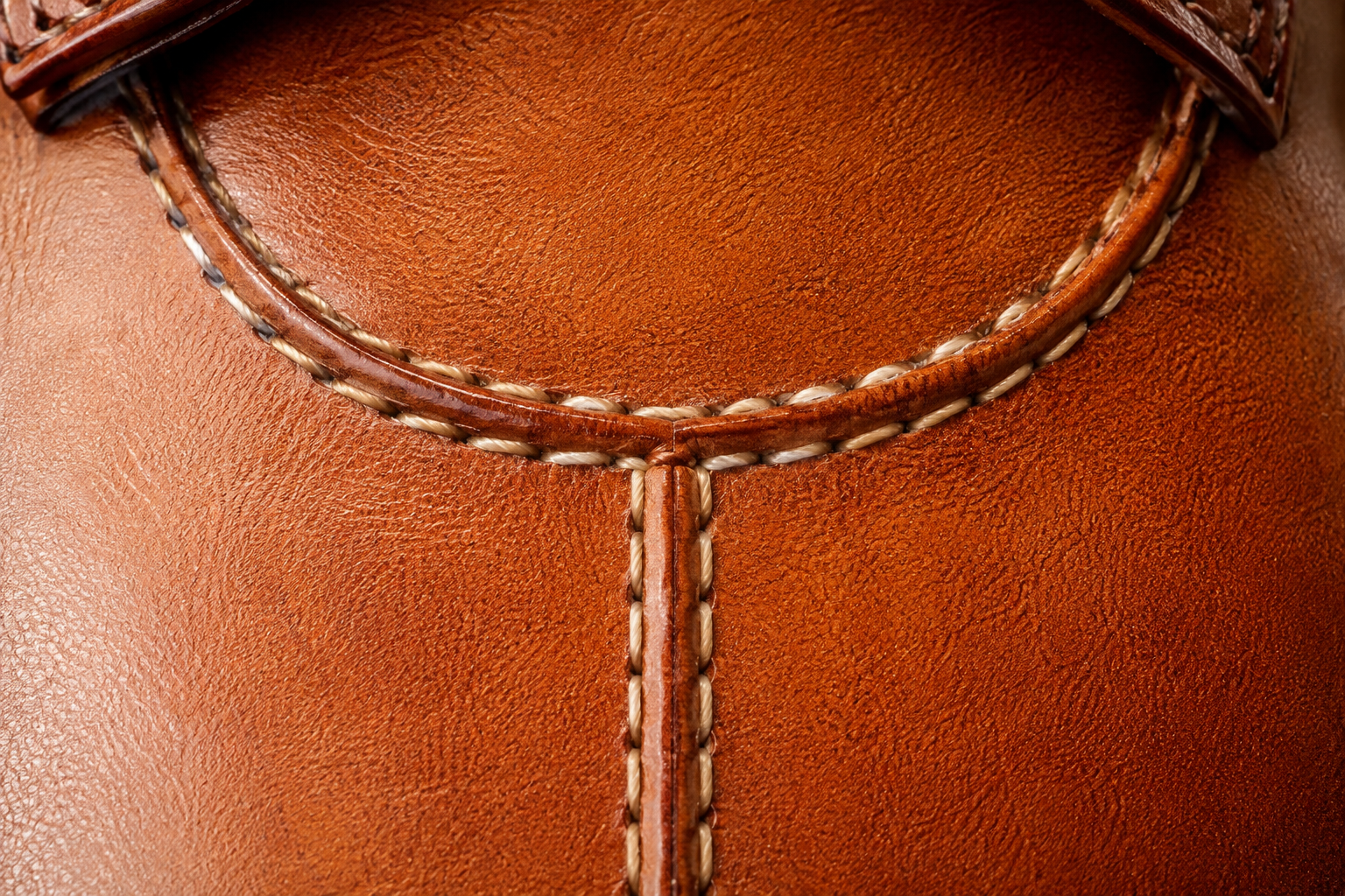 Split-toe T-seam macro