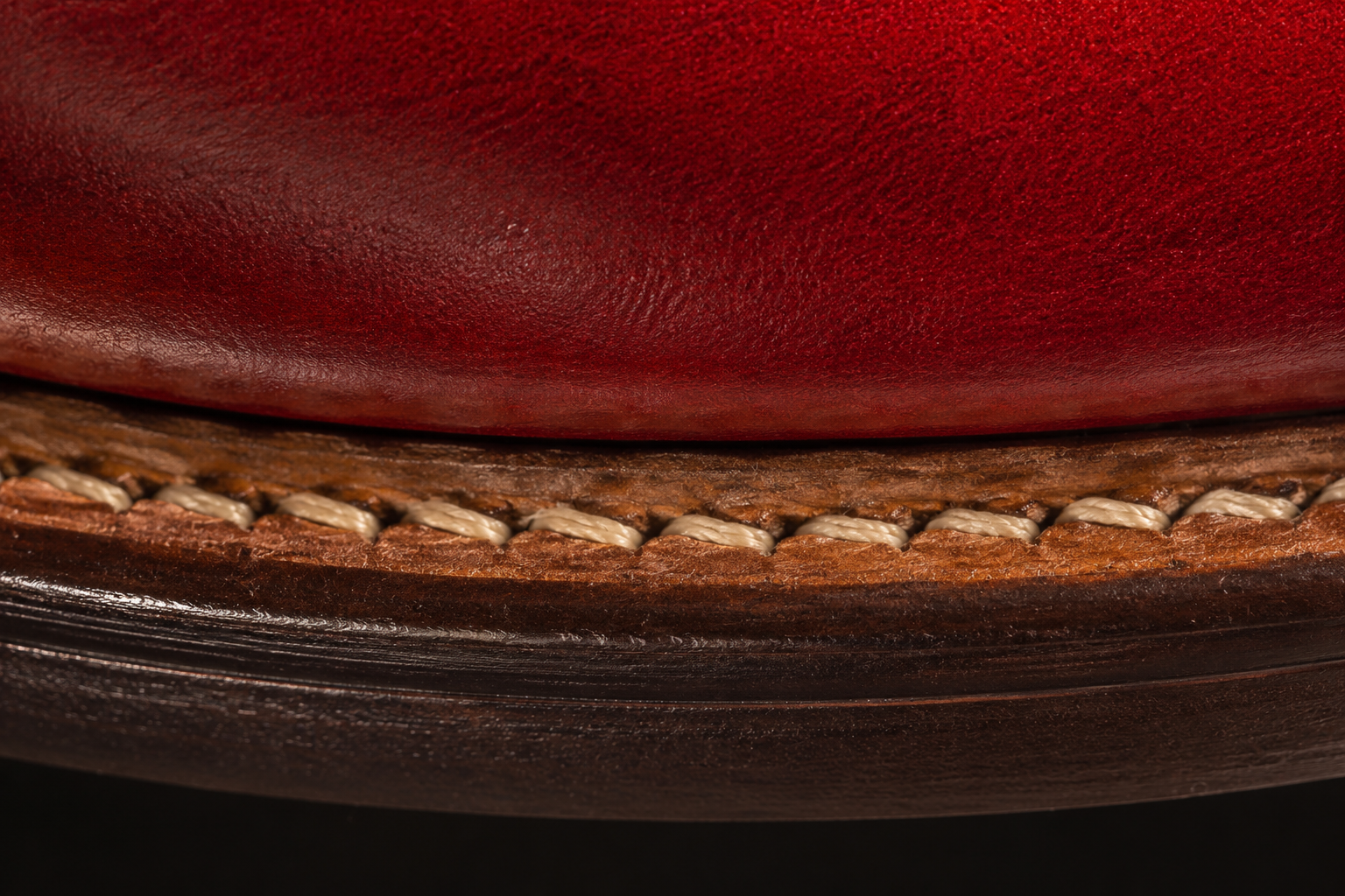 Cherry red upper + welt macro