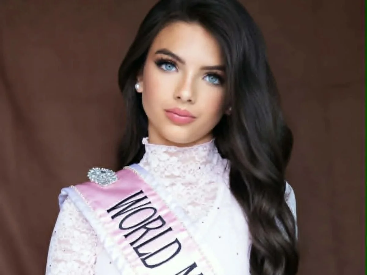 Pageant winner in final portrait — The Brushed Experience capture phase