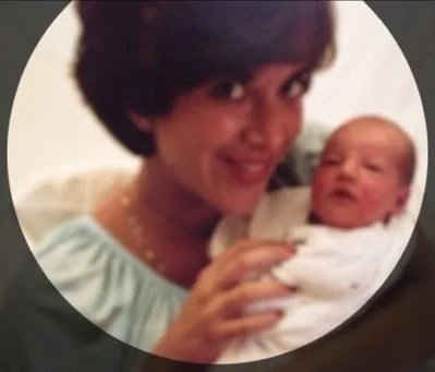 holly schecter mom embryo transfer