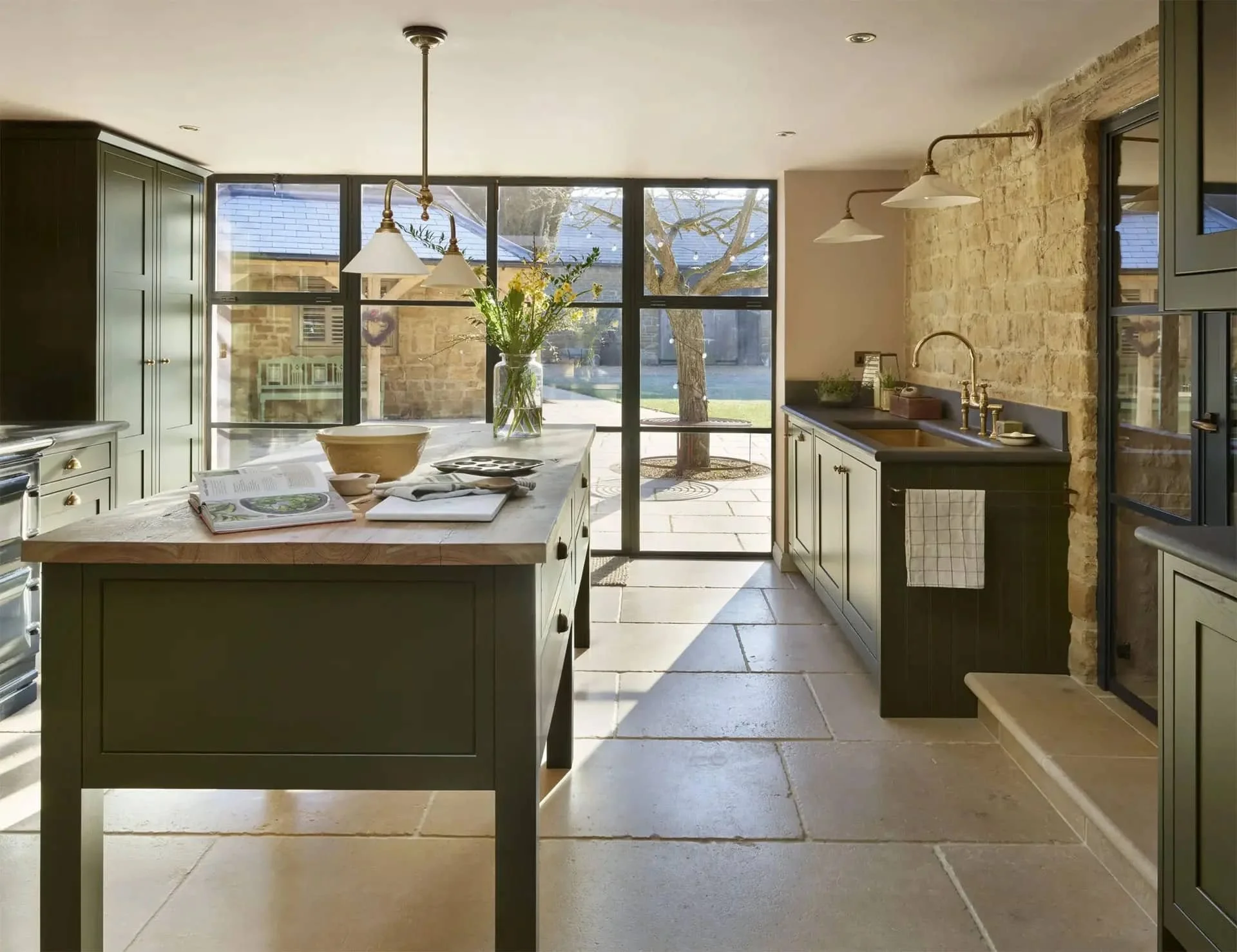 An island or peninsula that suits the room
