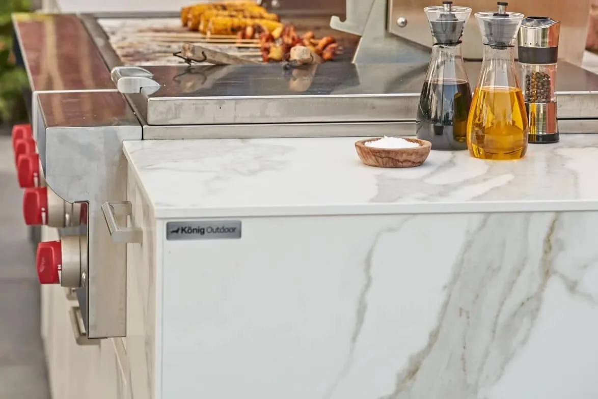 UV-rated worksurfaces for outdoor use