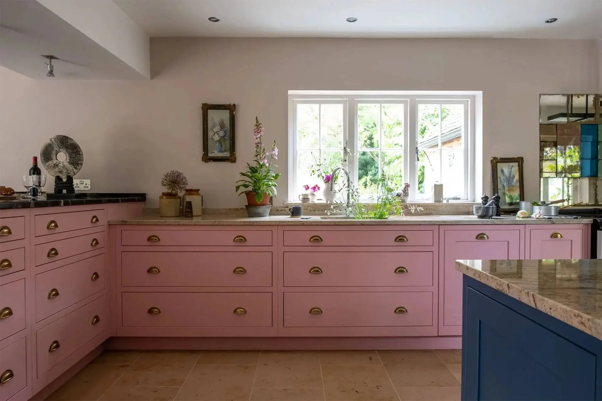 Painted kitchen finish