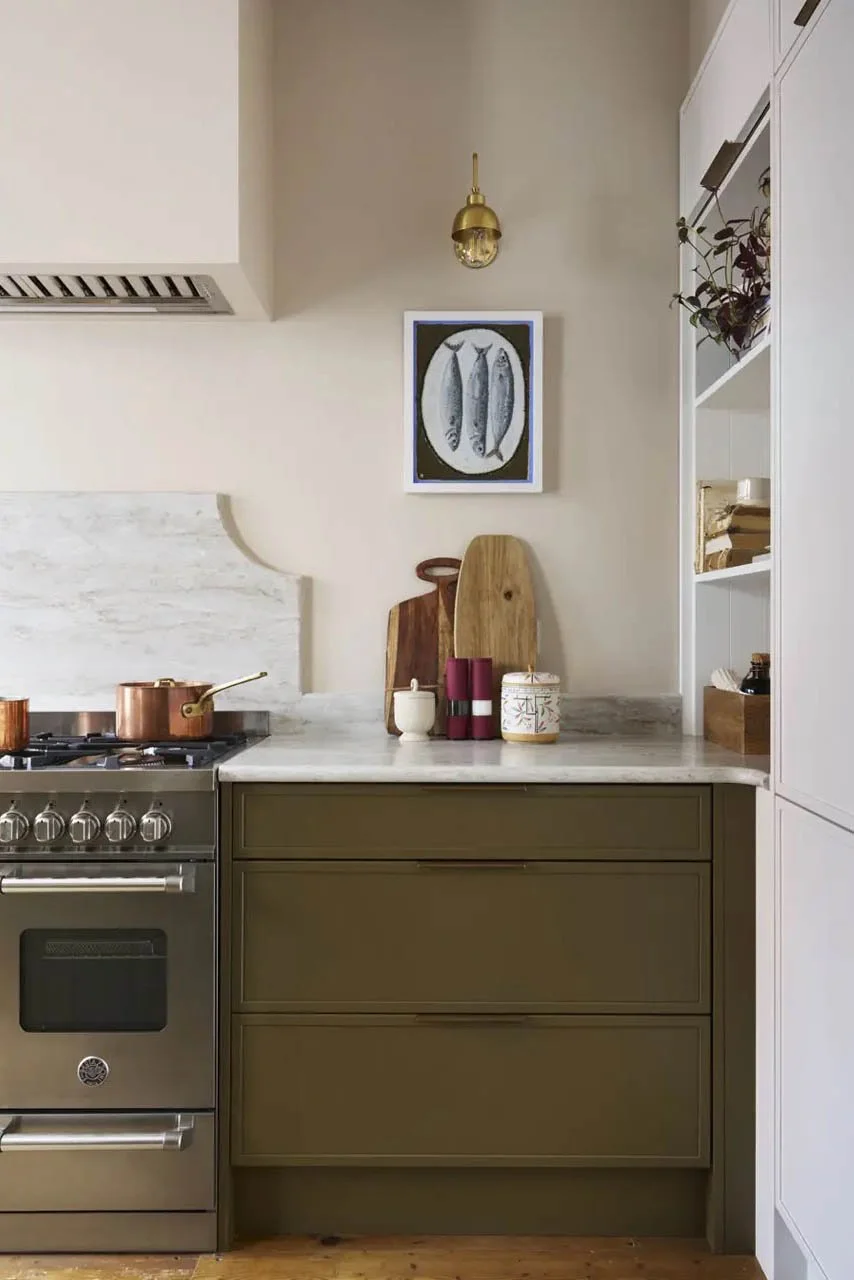 Modern-classic kitchen