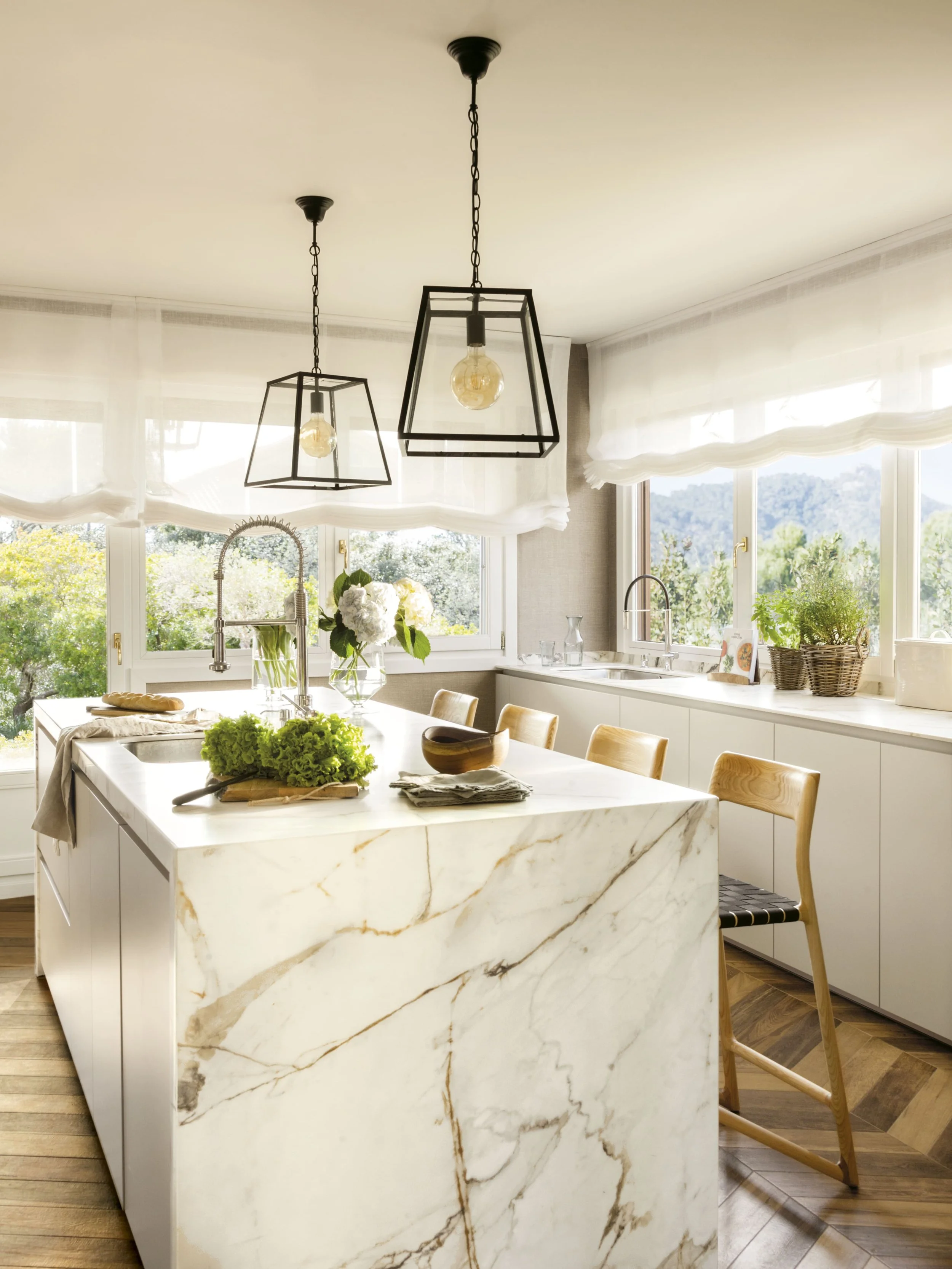 Ceramic and porcelain worksurfaces