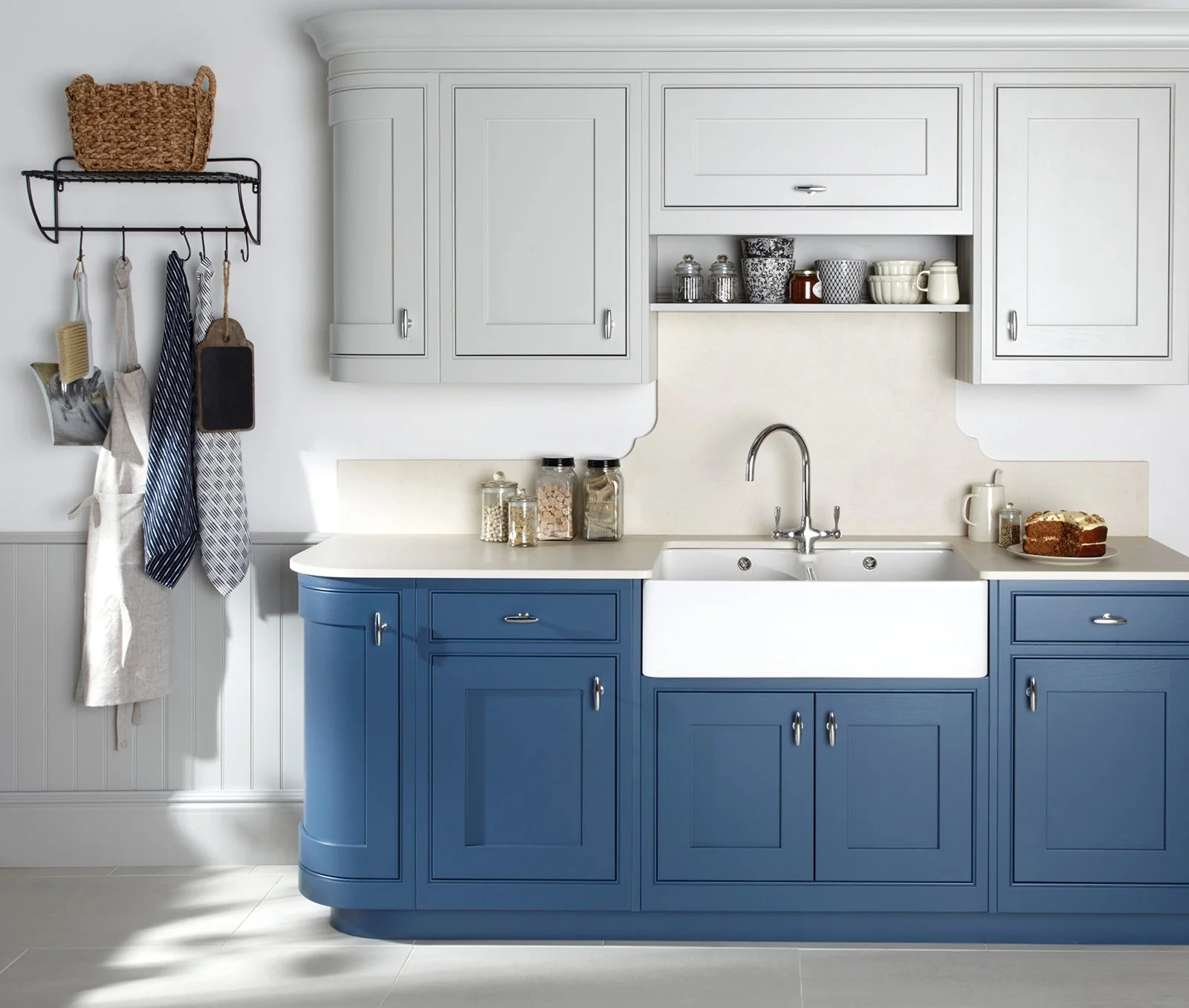 Classic in-frame kitchen
