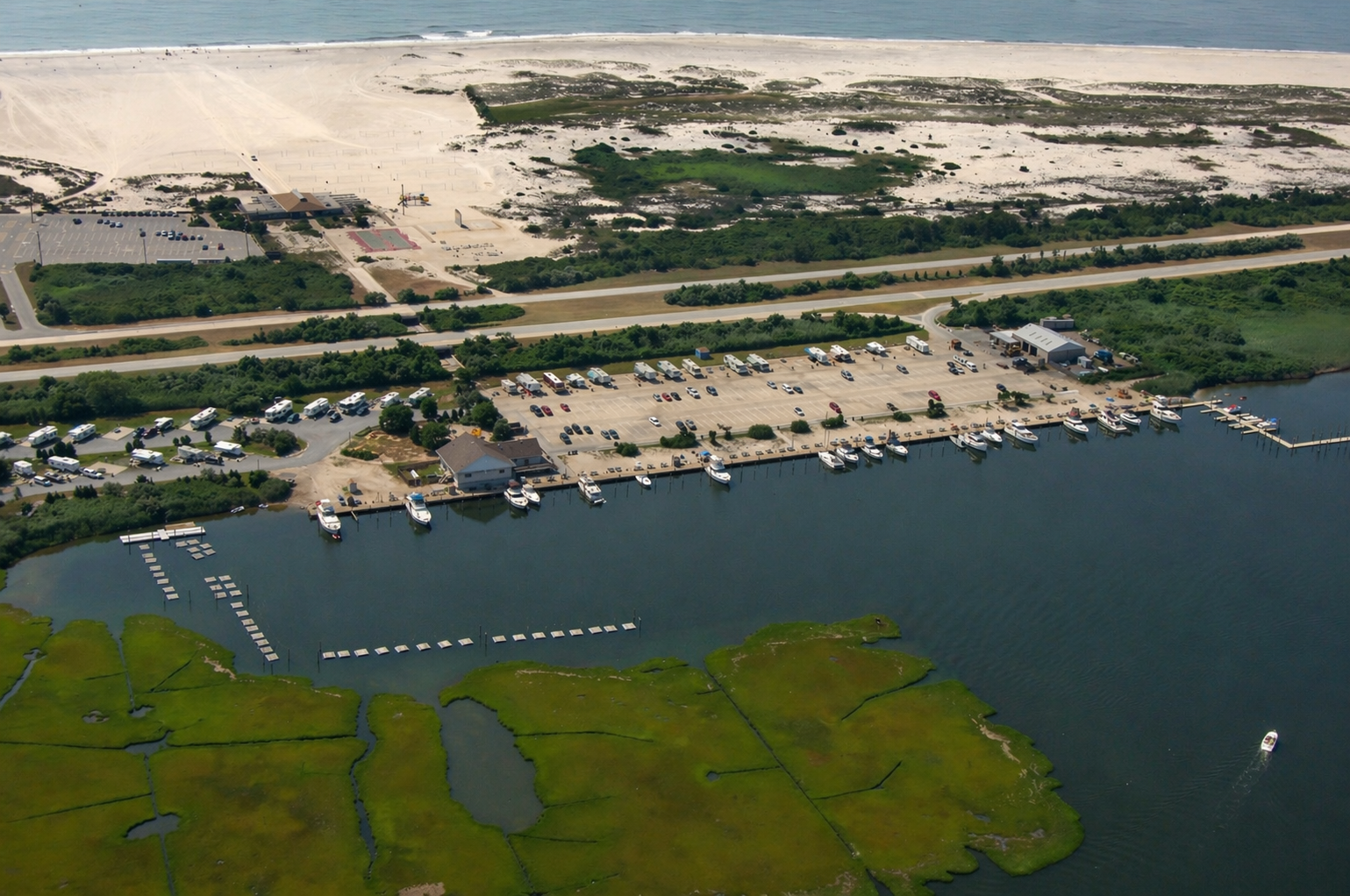 Map-style coverage illustration highlighting Lindenhurst