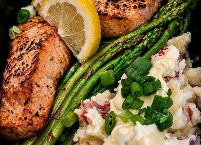 Lemon Salmon & Asparagus