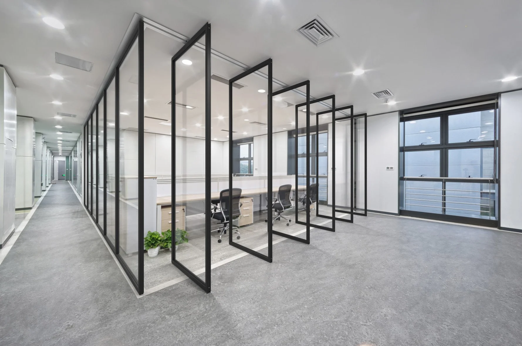 ILLONA moveable glass wall installation by RHL Enterprises